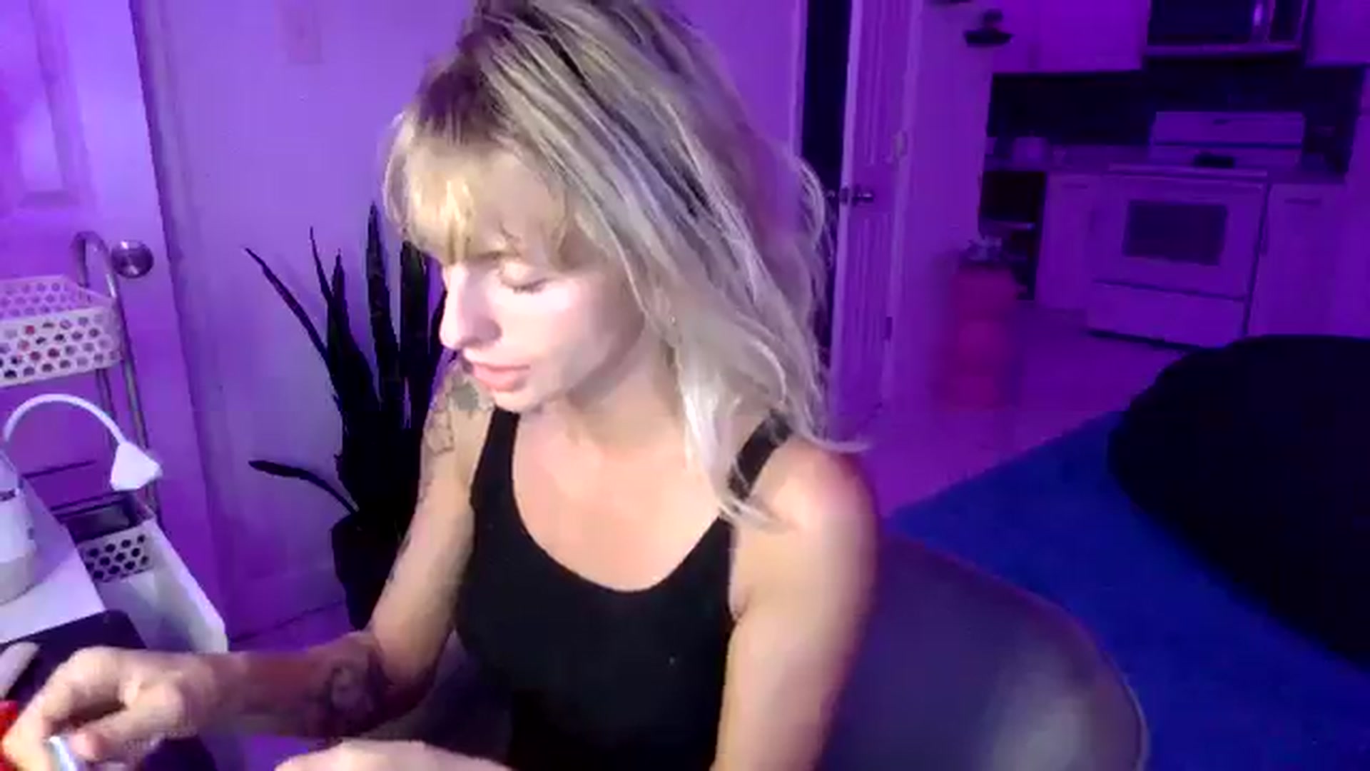 Gallery image thumbnail from Tati_Rae's myfreecams stream on, 11/19/2024, 06:32 image 5 of 20