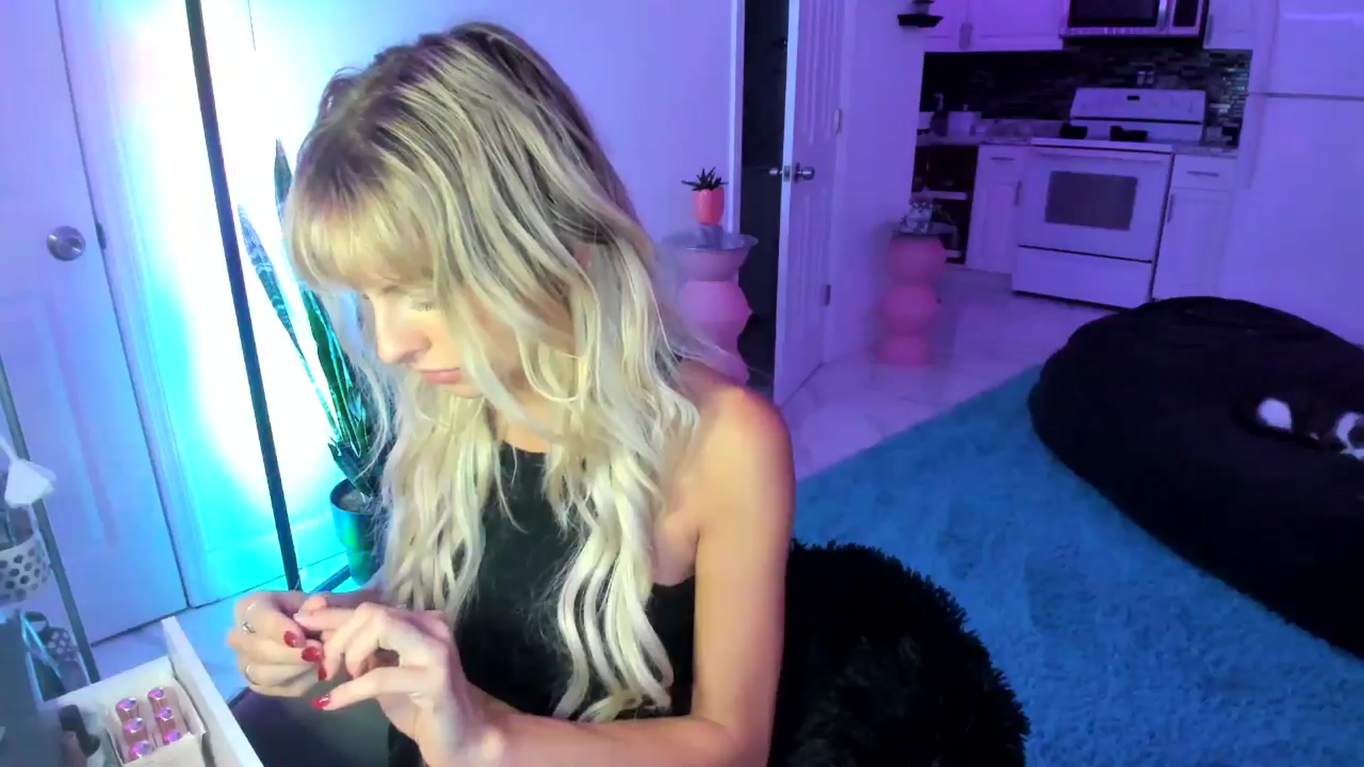 Gallery image thumbnail from Tati_Rae's myfreecams stream on, 11/22/2024, 10:30 image 18 of 20