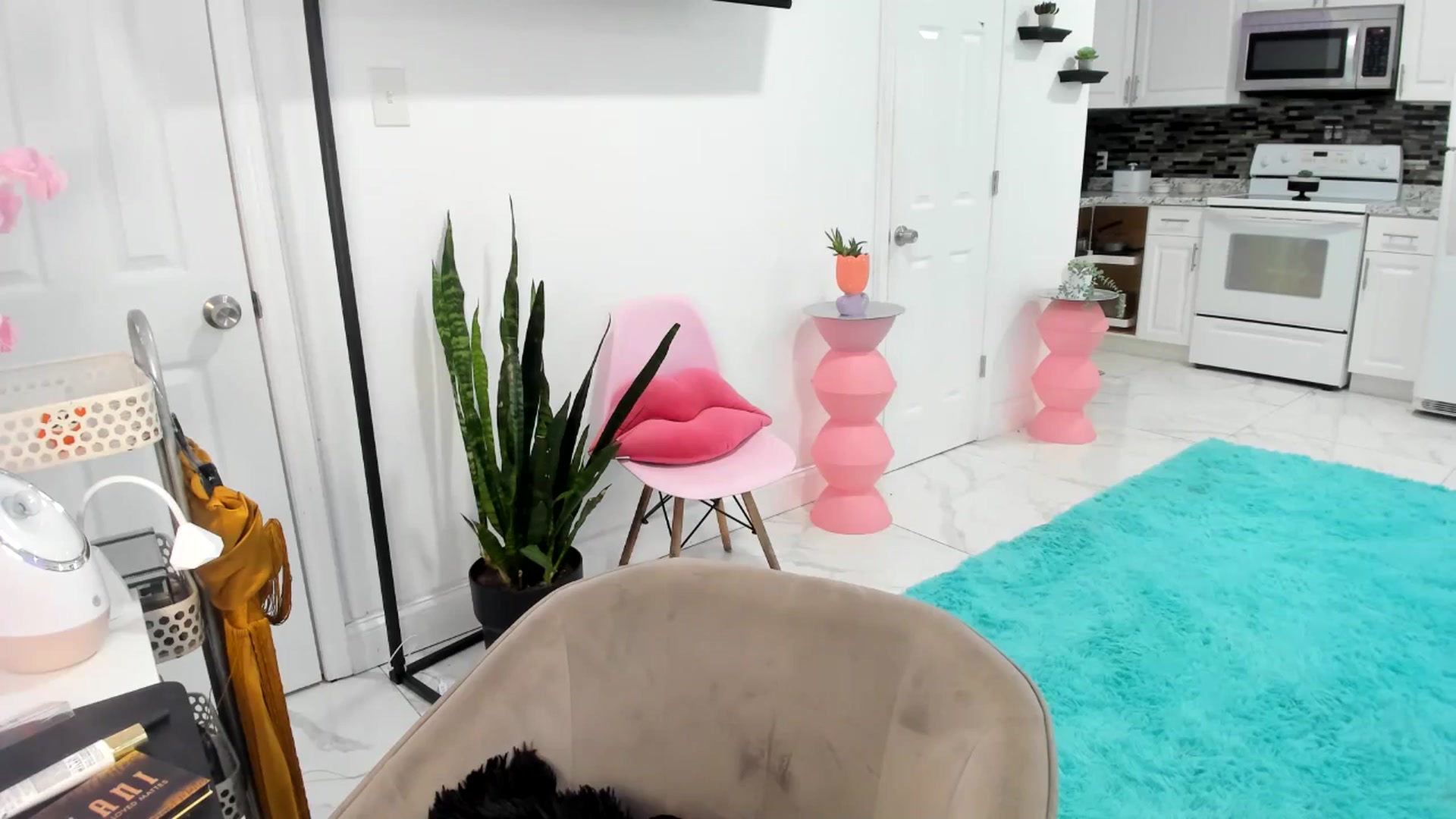 Gallery image thumbnail from Tati_Rae's myfreecams stream on, 12/22/2024, 17:58 image 19 of 20