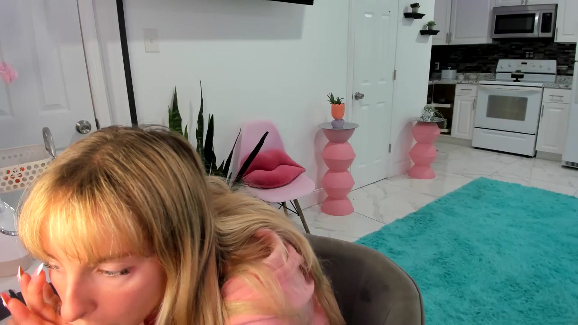 Gallery image thumbnail from Tati_Rae's myfreecams stream on, 12/22/2024, 17:58 image 13 of 20