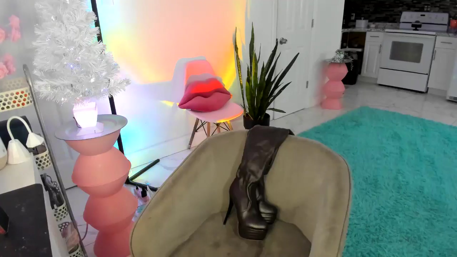 Gallery image thumbnail from Tati_Rae's myfreecams stream on, 01/03/2025, 19:02 image 7 of 20
