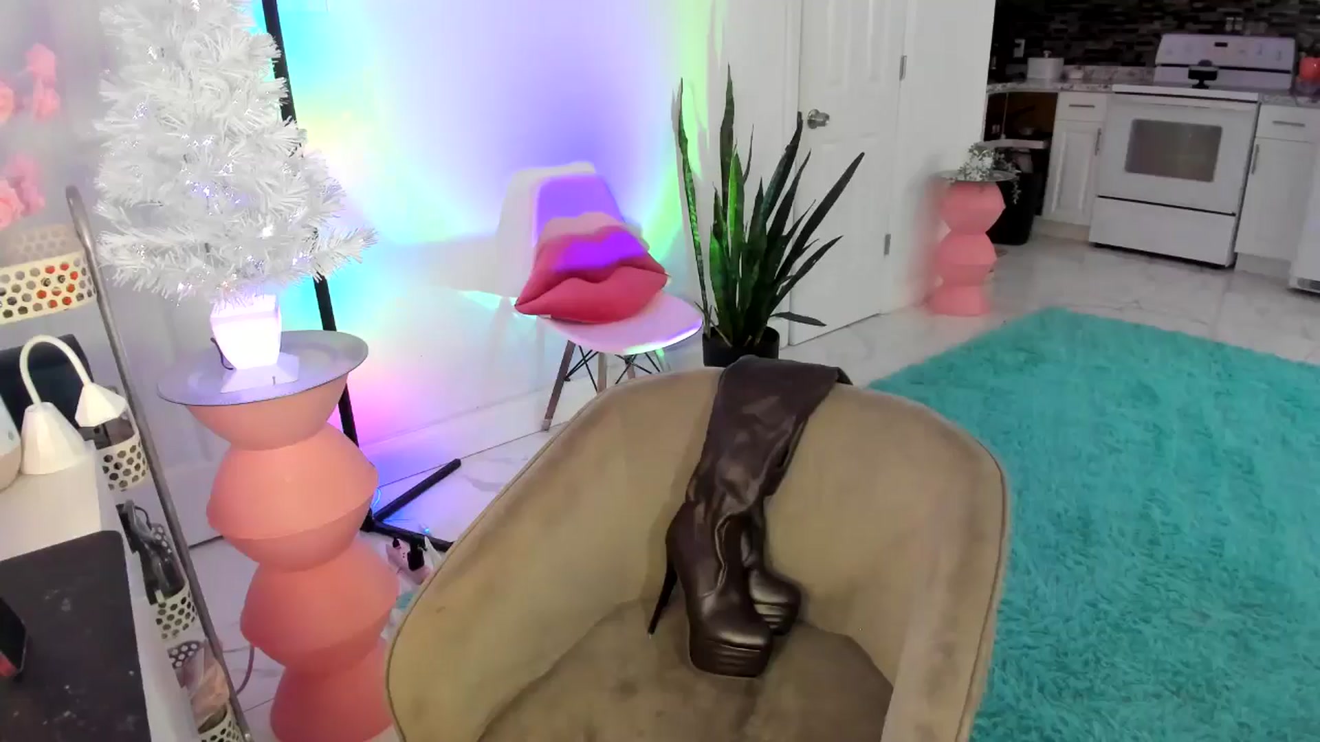 Gallery image thumbnail from Tati_Rae's myfreecams stream on, 01/03/2025, 19:02 image 8 of 20