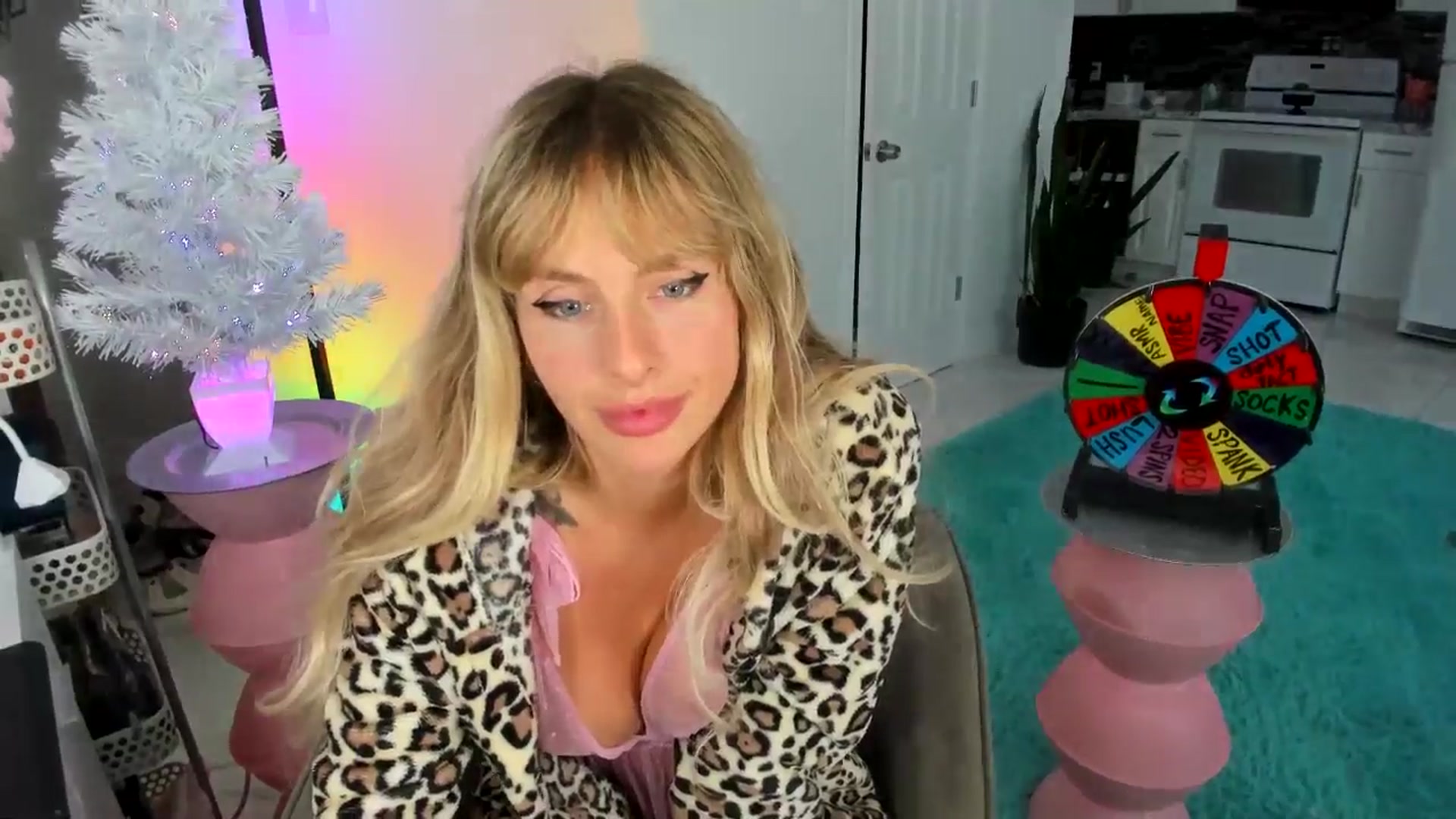 Gallery image thumbnail from Tati_Rae's myfreecams stream on, 01/04/2025, 19:26 image 6 of 20