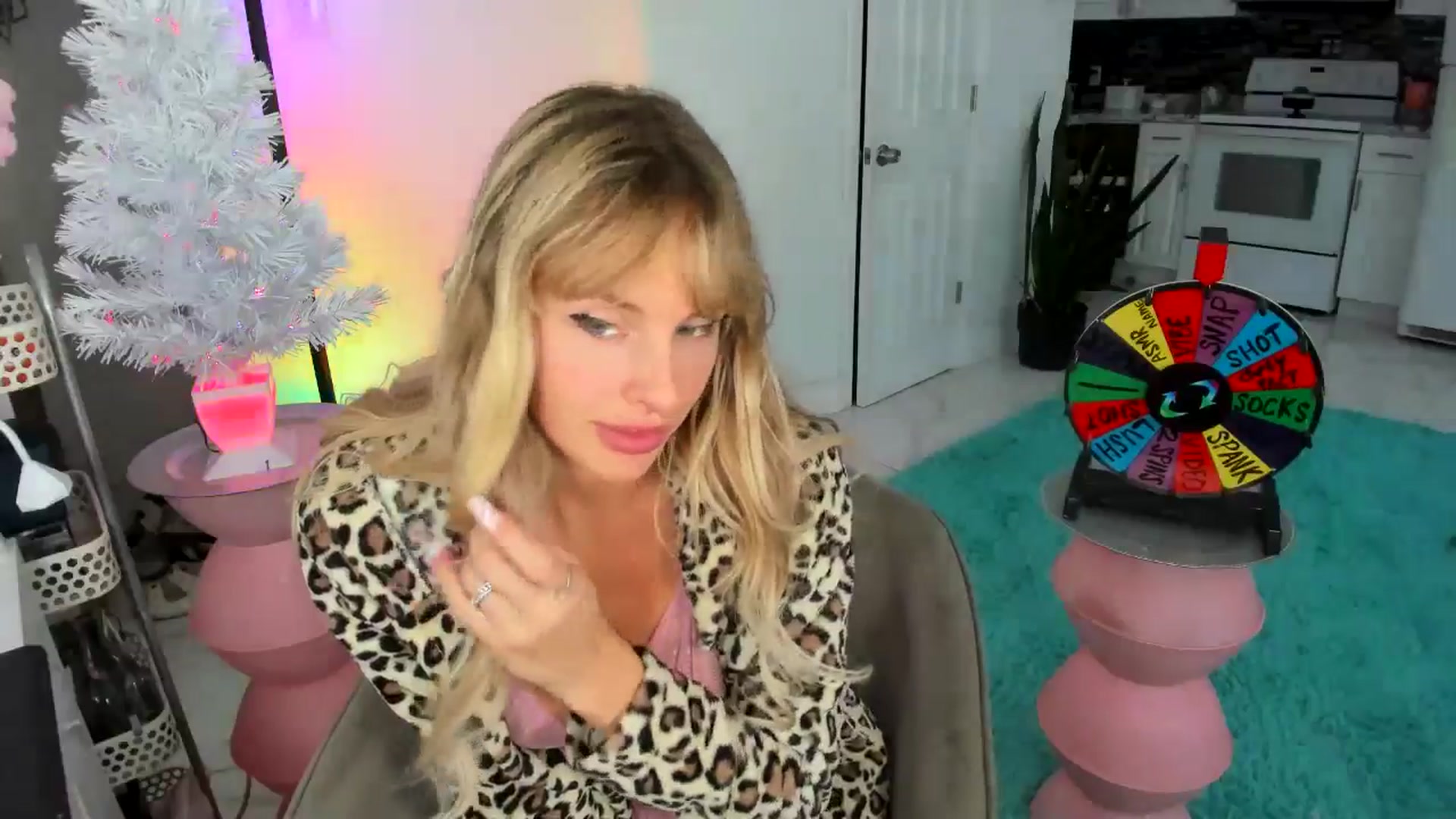 Gallery image thumbnail from Tati_Rae's myfreecams stream on, 01/04/2025, 19:26 image 7 of 20