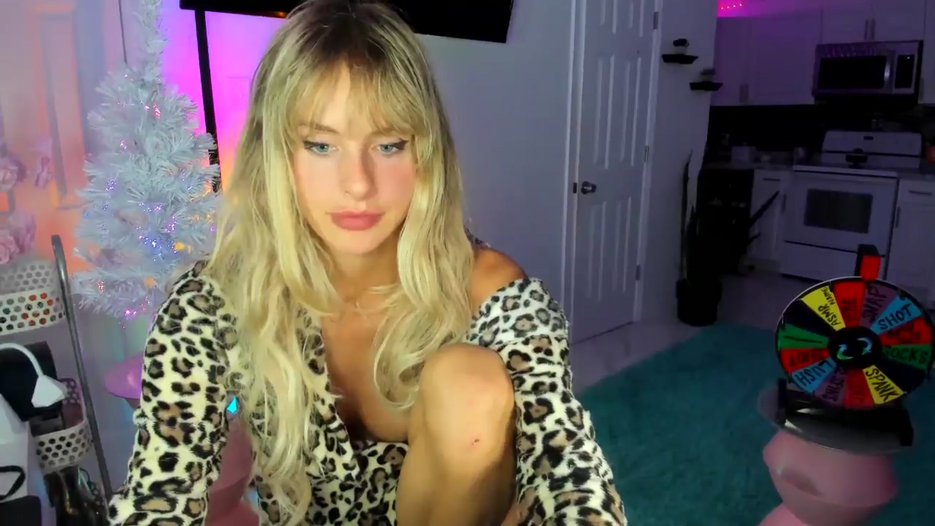 Gallery image thumbnail from Tati_Rae's myfreecams stream on, 01/05/2025, 02:50 image 3 of 20