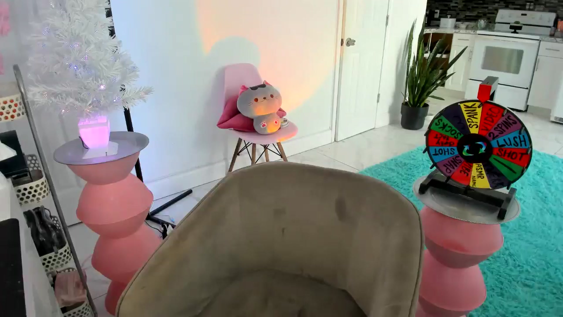 Gallery image thumbnail from Tati_Rae's myfreecams stream on, 01/09/2025, 18:18 image 6 of 20