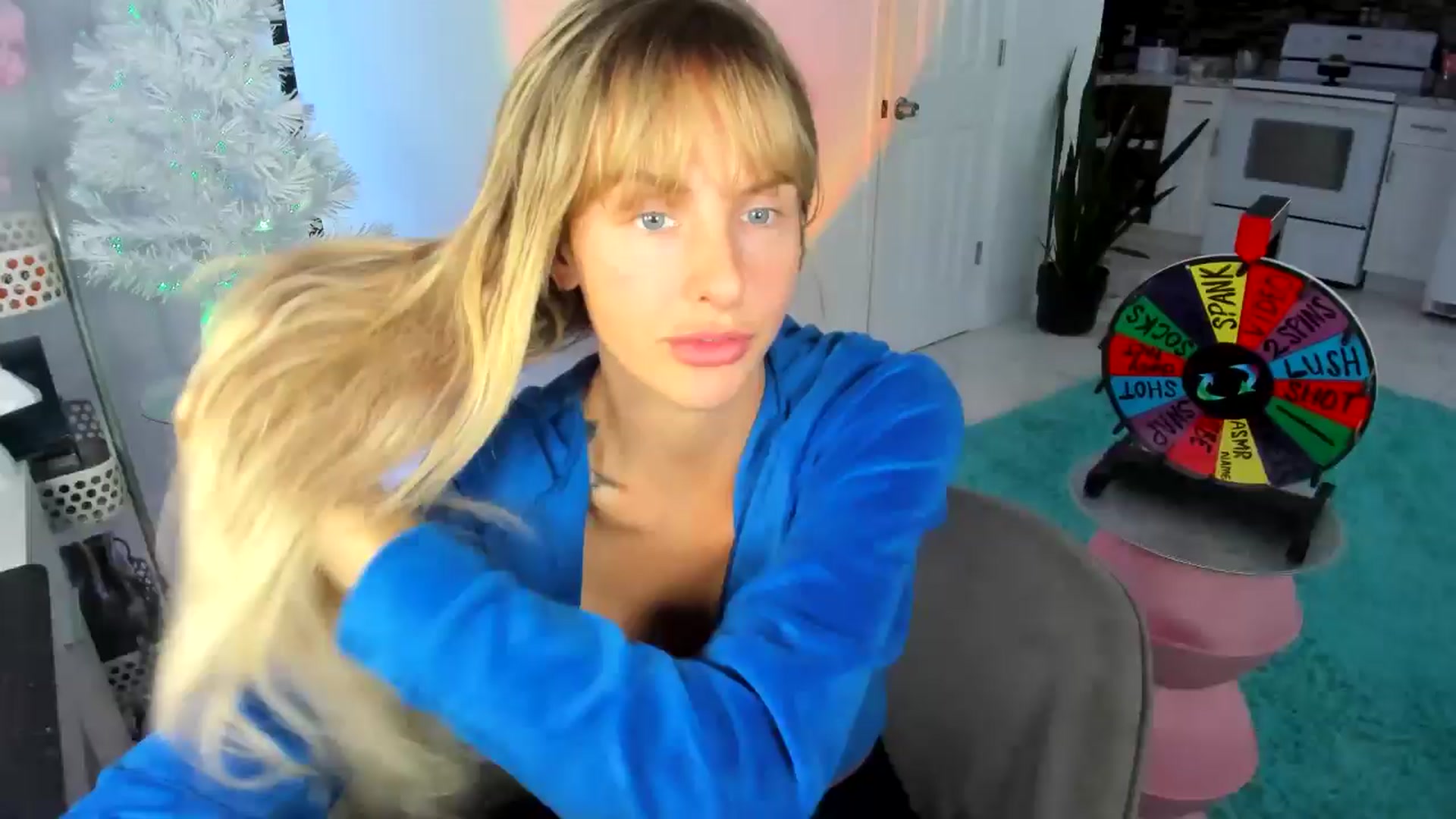 Gallery image thumbnail from Tati_Rae's myfreecams stream on, 01/09/2025, 18:18 image 1 of 20