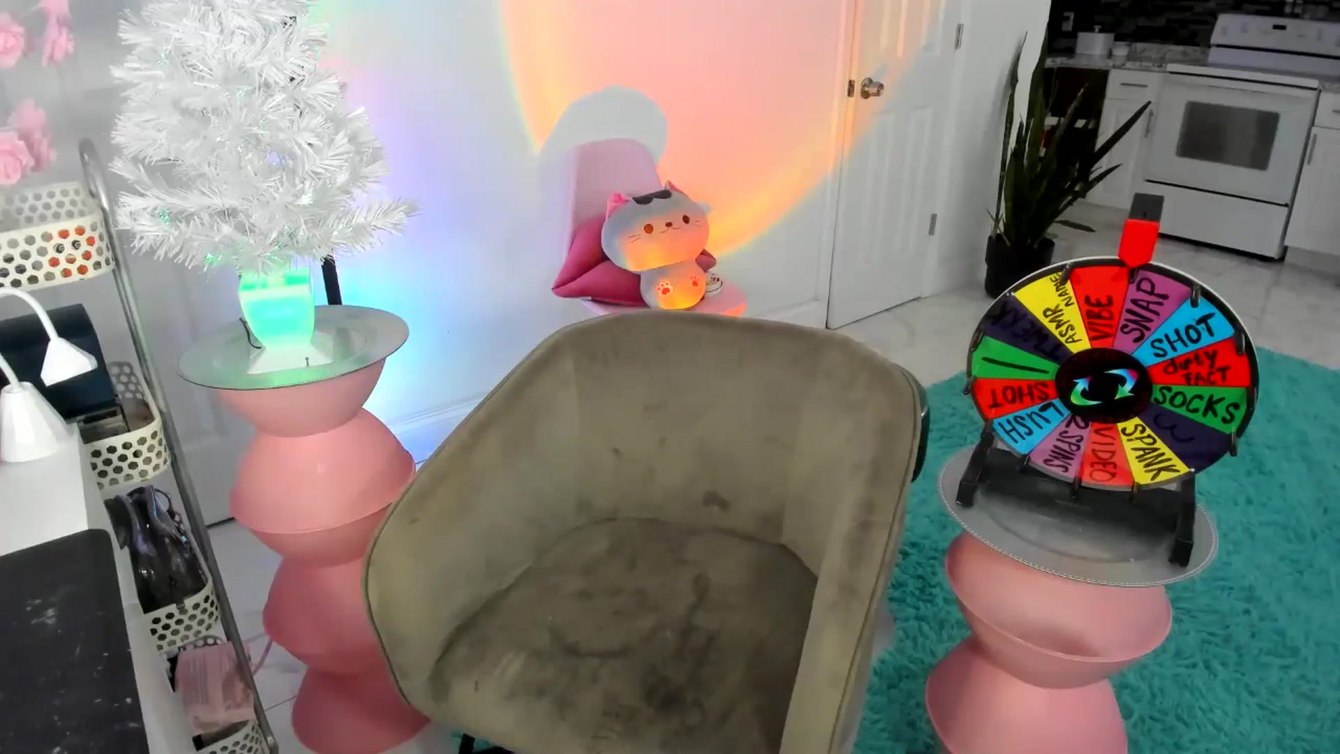 Gallery image thumbnail from Tati_Rae's myfreecams stream on, 01/10/2025, 19:27 image 10 of 20