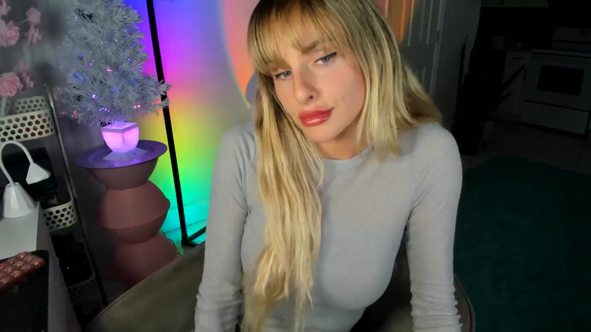 Gallery image thumbnail from Tati_Rae's myfreecams stream on, 01/13/2025, 01:00 image 3 of 20