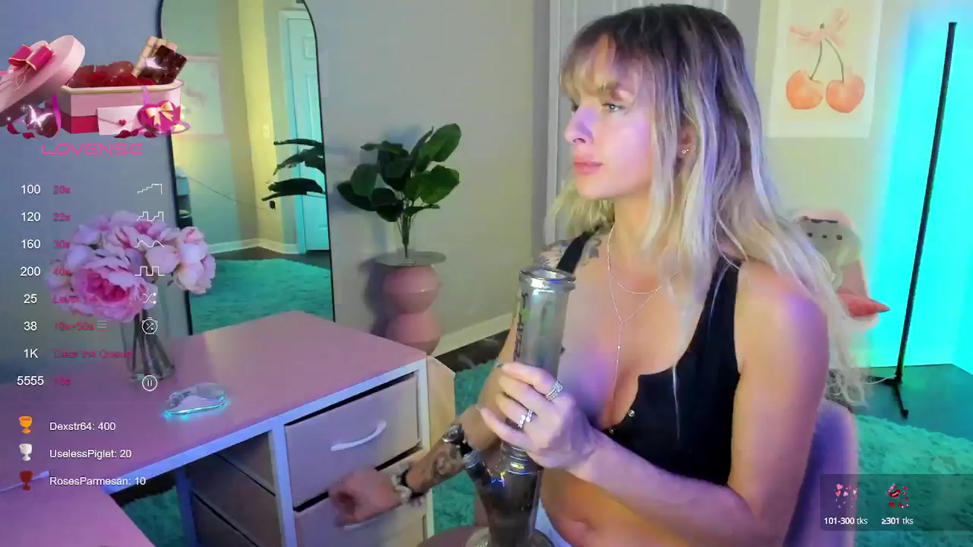 Gallery image thumbnail from Tati_Rae's myfreecams stream on, 02/04/2025, 10:56 image 7 of 20