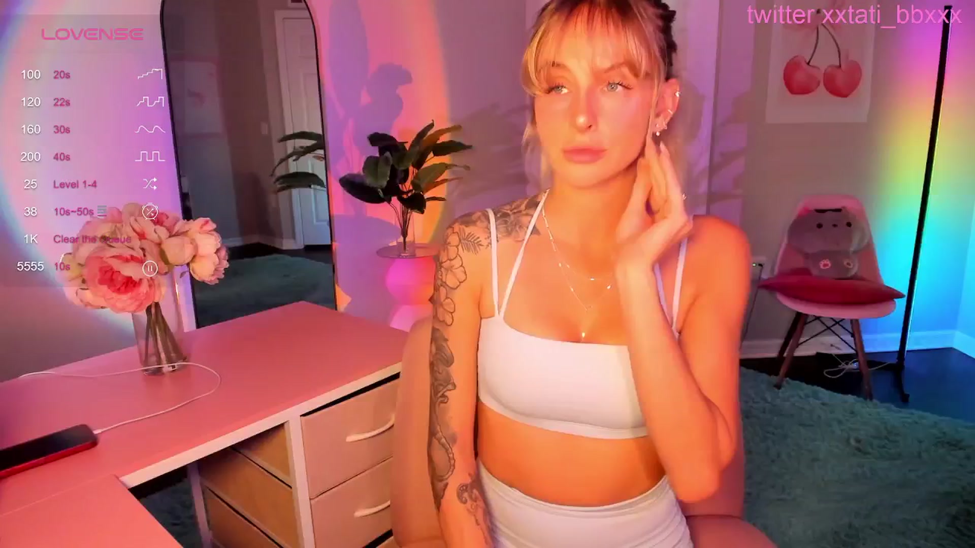 Gallery image thumbnail from Tati_Rae's myfreecams stream on, 02/11/2025, 24:01 image 2 of 20