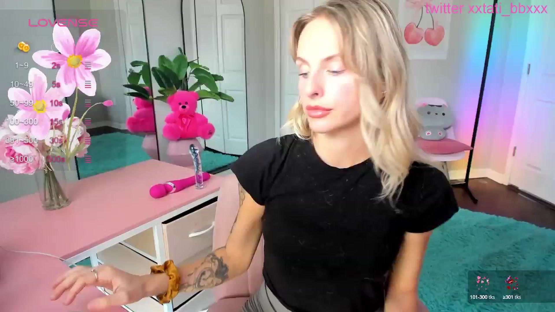 Gallery image thumbnail from Tati_Rae's myfreecams stream on, 02/26/2025, 18:58 image 10 of 20