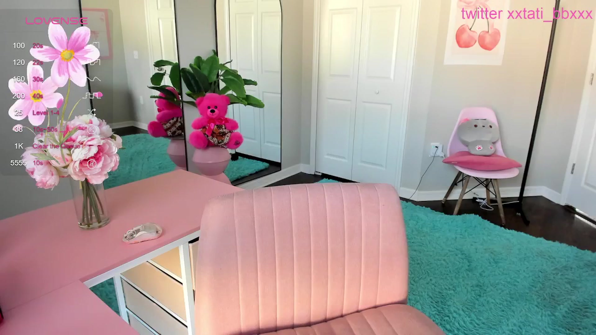 Gallery image thumbnail from Tati_Rae's myfreecams stream on, 03/24/2025, 14:32 image 3 of 20