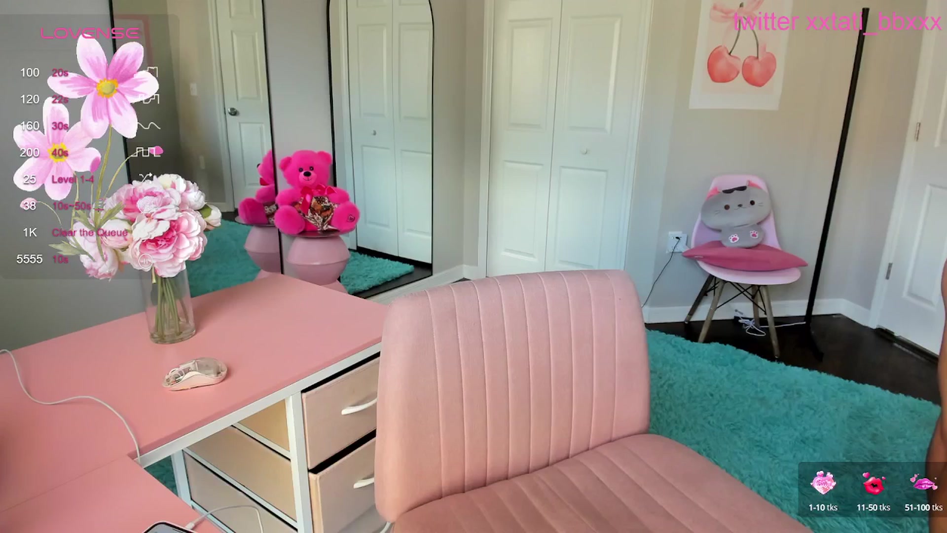 Gallery image thumbnail from Tati_Rae's myfreecams stream on, 04/04/2025, 17:05 image 20 of 20
