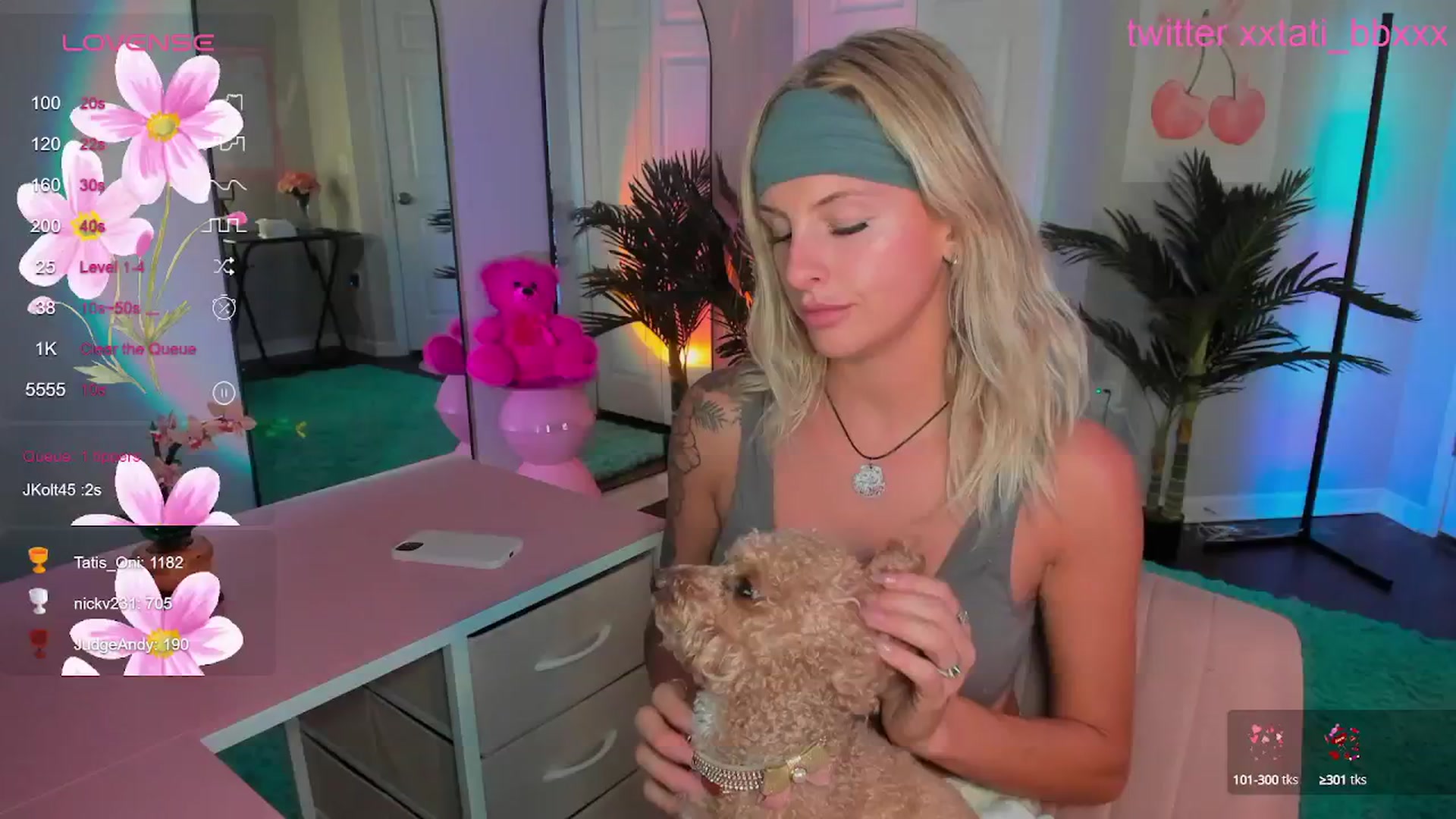 Gallery image thumbnail from Tati_Rae's myfreecams stream on, 05/13/2025, 03:17 image 6 of 20