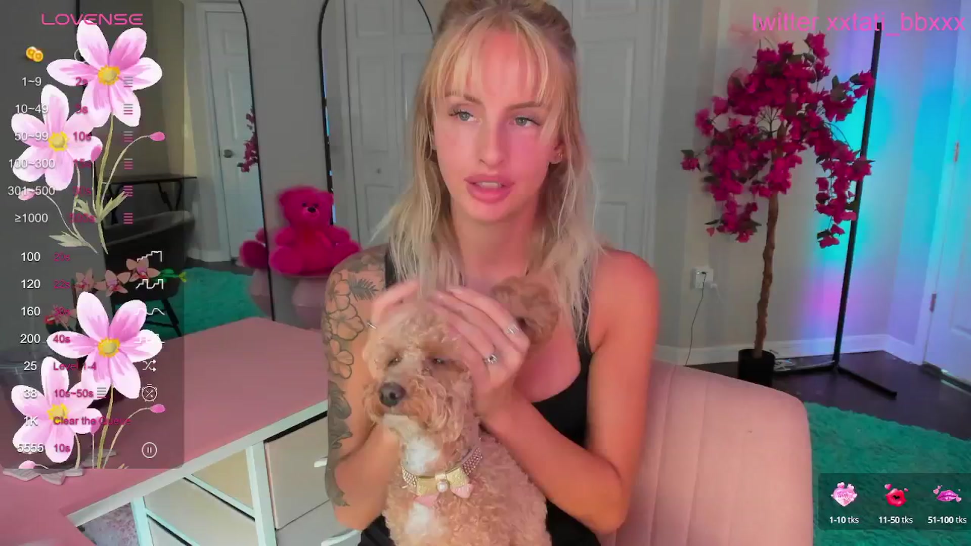 Gallery image thumbnail from Tati_Rae's myfreecams stream on, 05/15/2025, 18:52 image 15 of 20