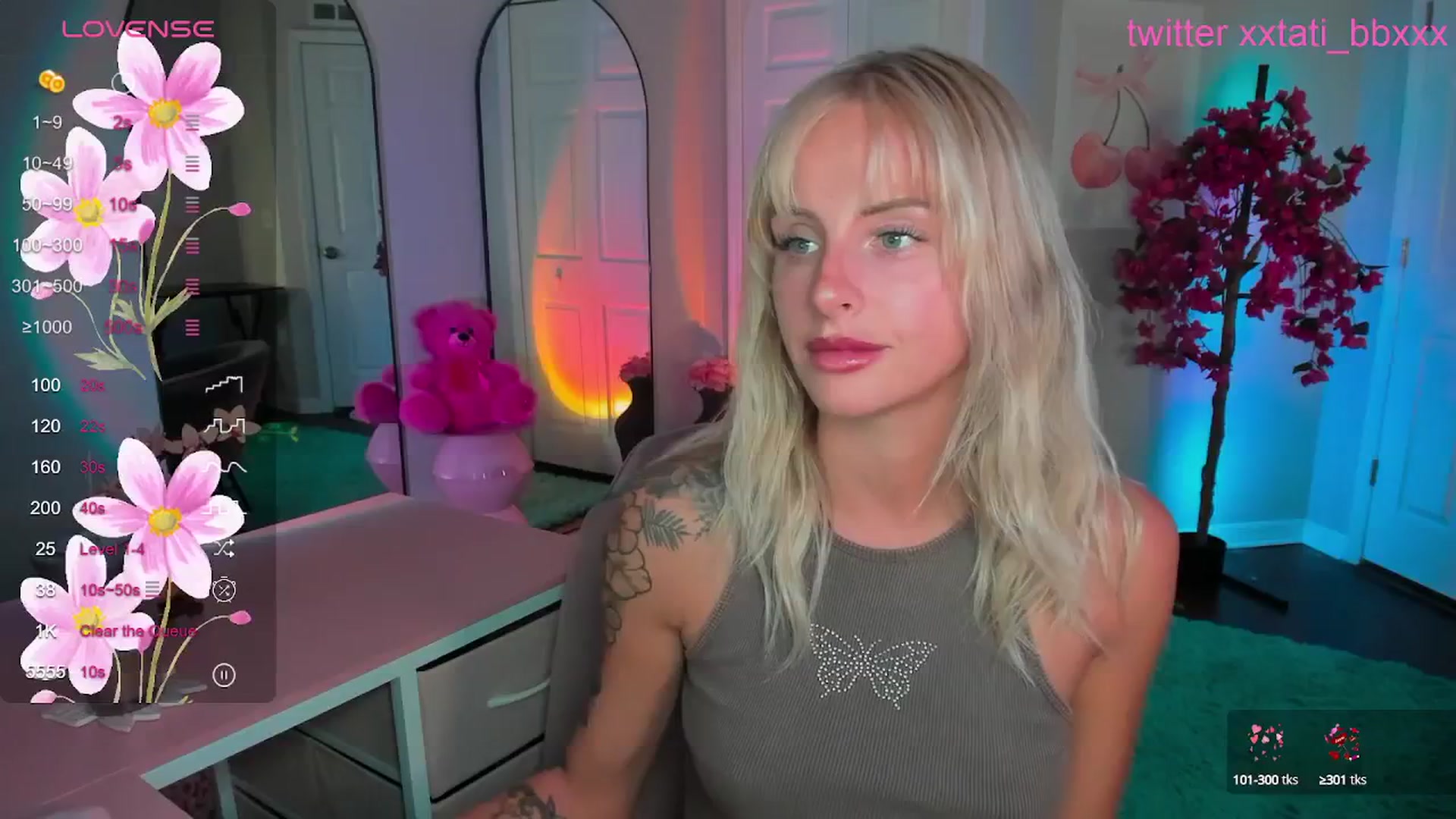 Gallery image thumbnail from Tati_Rae's myfreecams stream on, 05/16/2025, 03:08 image 13 of 20