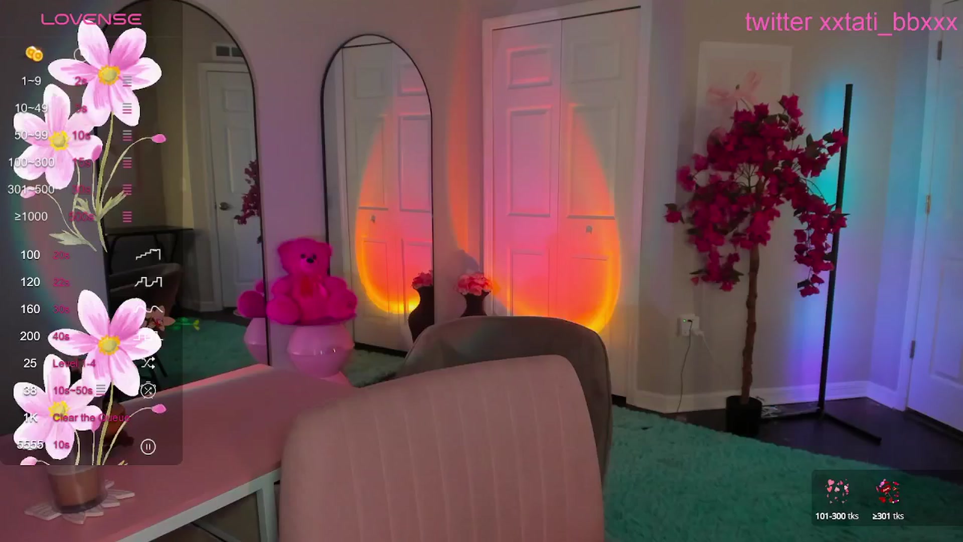 Gallery image thumbnail from Tati_Rae's myfreecams stream on, 05/16/2025, 03:08 image 3 of 20
