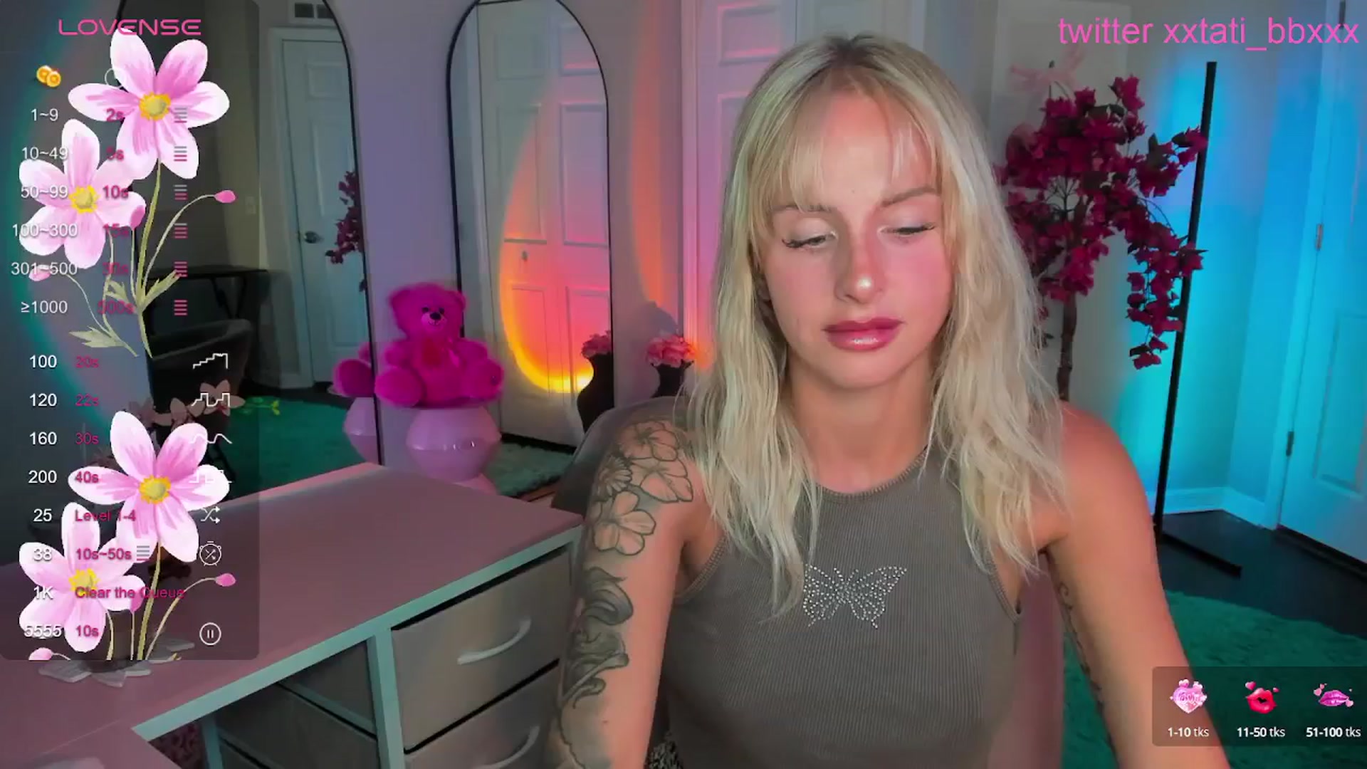 Gallery image thumbnail from Tati_Rae's myfreecams stream on, 05/16/2025, 03:08 image 10 of 20