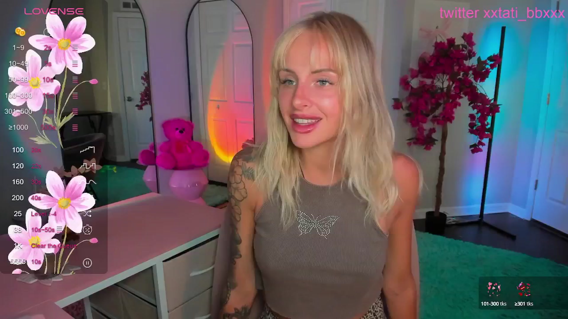 Gallery image thumbnail from Tati_Rae's myfreecams stream on, 05/16/2025, 03:08 image 7 of 20