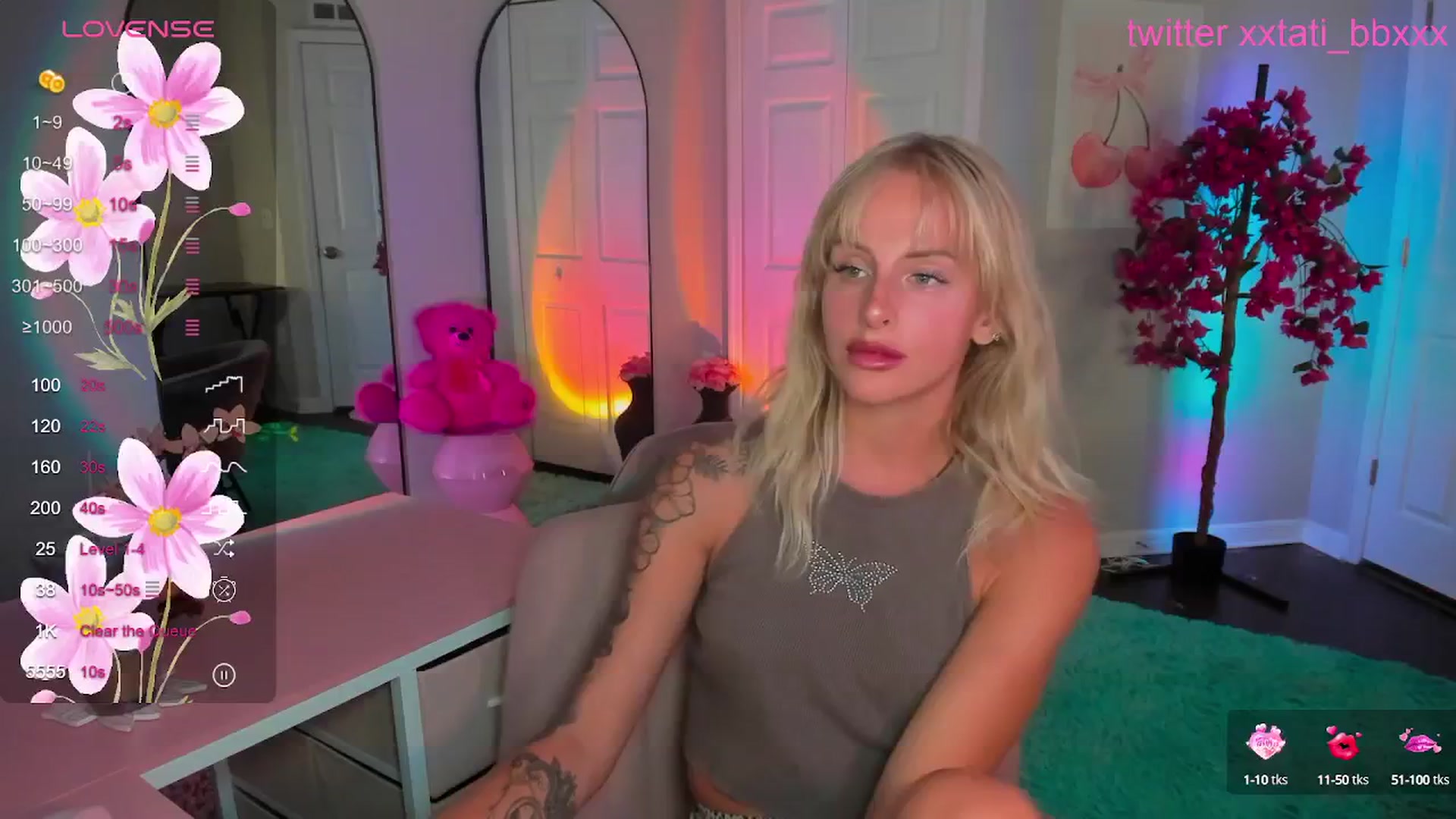 Gallery image thumbnail from Tati_Rae's myfreecams stream on, 05/16/2025, 03:08 image 15 of 20