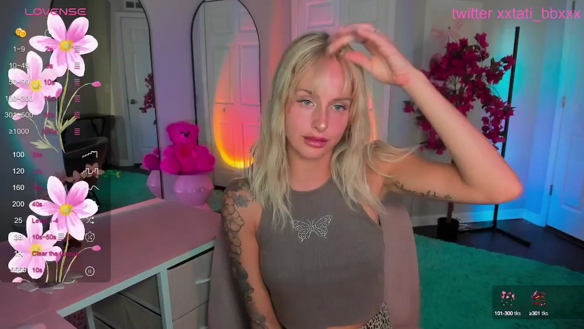 Gallery image thumbnail from Tati_Rae's myfreecams stream on, 05/16/2025, 03:08 image 8 of 20