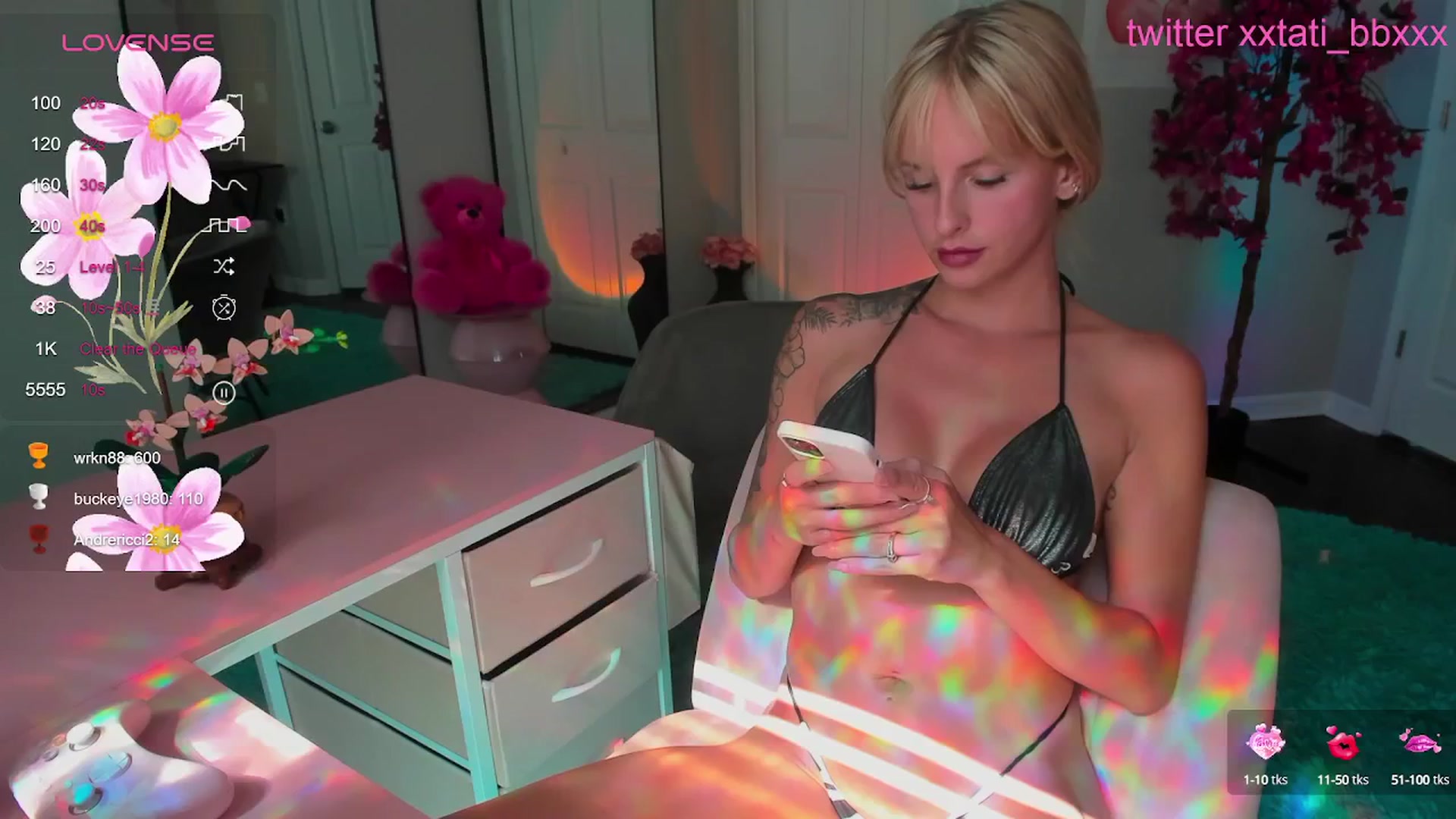 Gallery image thumbnail from Tati_Rae's myfreecams stream on, 05/16/2025, 20:37 image 18 of 20