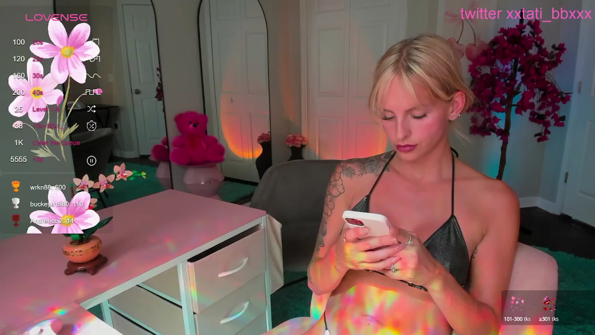 Gallery image thumbnail from Tati_Rae's myfreecams stream on, 05/16/2025, 20:37 image 2 of 20