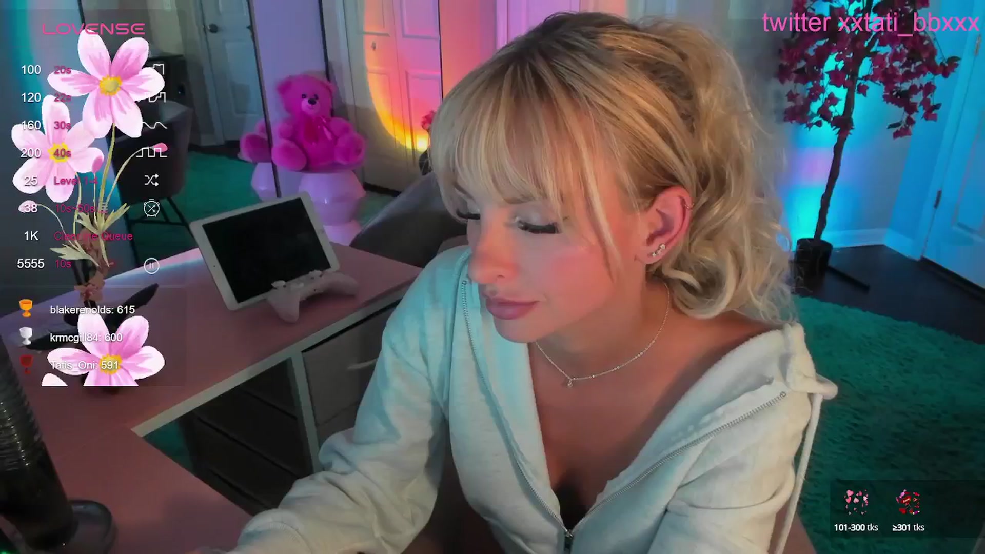 Gallery image thumbnail from Tati_Rae's myfreecams stream on, 05/20/2025, 09:52 image 3 of 20
