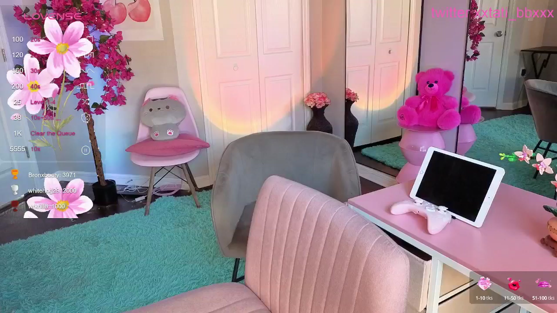 Gallery image thumbnail from Tati_Rae's myfreecams stream on, 05/24/2025, 12:40 image 15 of 20
