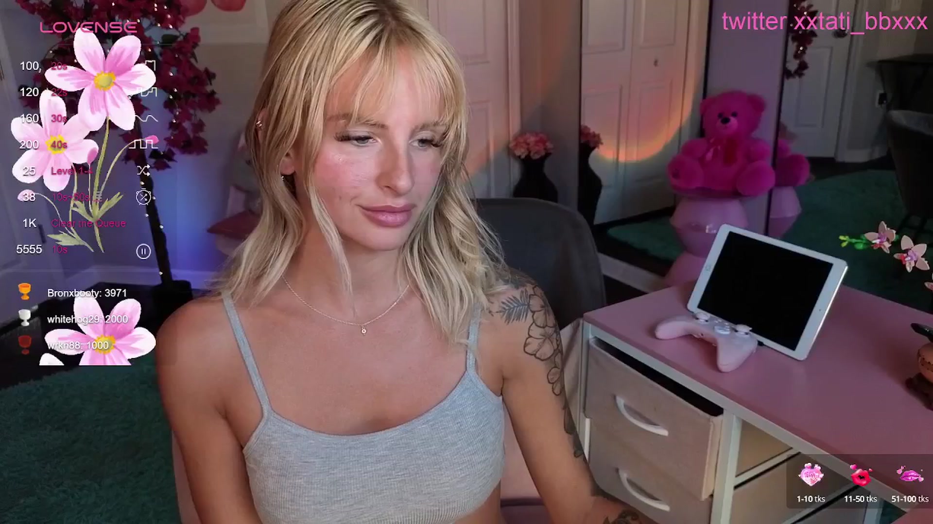 Gallery image thumbnail from Tati_Rae's myfreecams stream on, 05/24/2025, 12:40 image 10 of 20