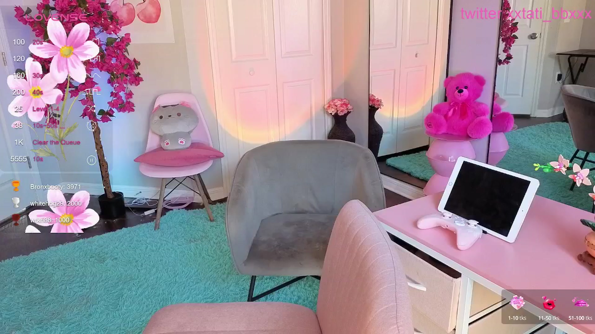 Gallery image thumbnail from Tati_Rae's myfreecams stream on, 05/24/2025, 12:40 image 16 of 20