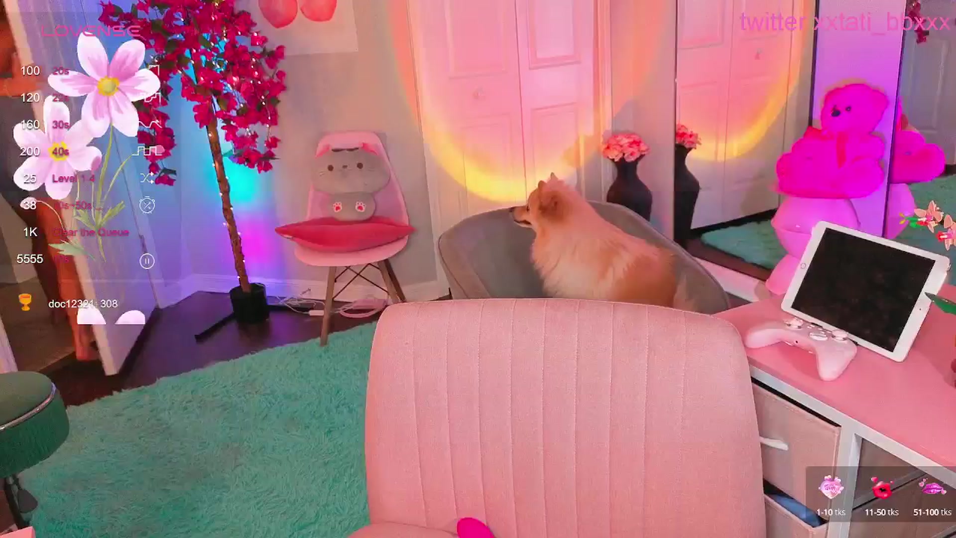 Gallery image thumbnail from Tati_Rae's myfreecams stream on, 05/27/2025, 04:13 image 18 of 20
