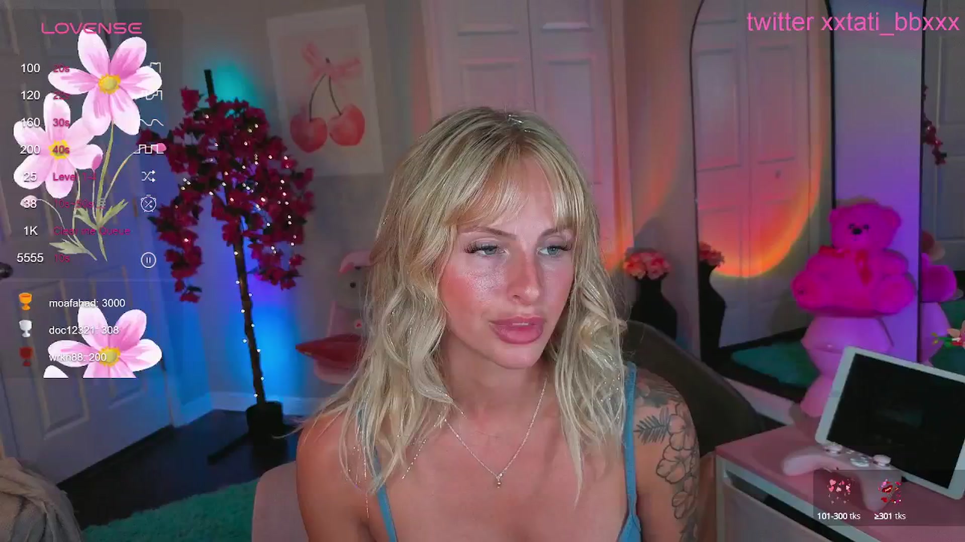 Gallery image thumbnail from Tati_Rae's myfreecams stream on, 05/27/2025, 06:01 image 17 of 20