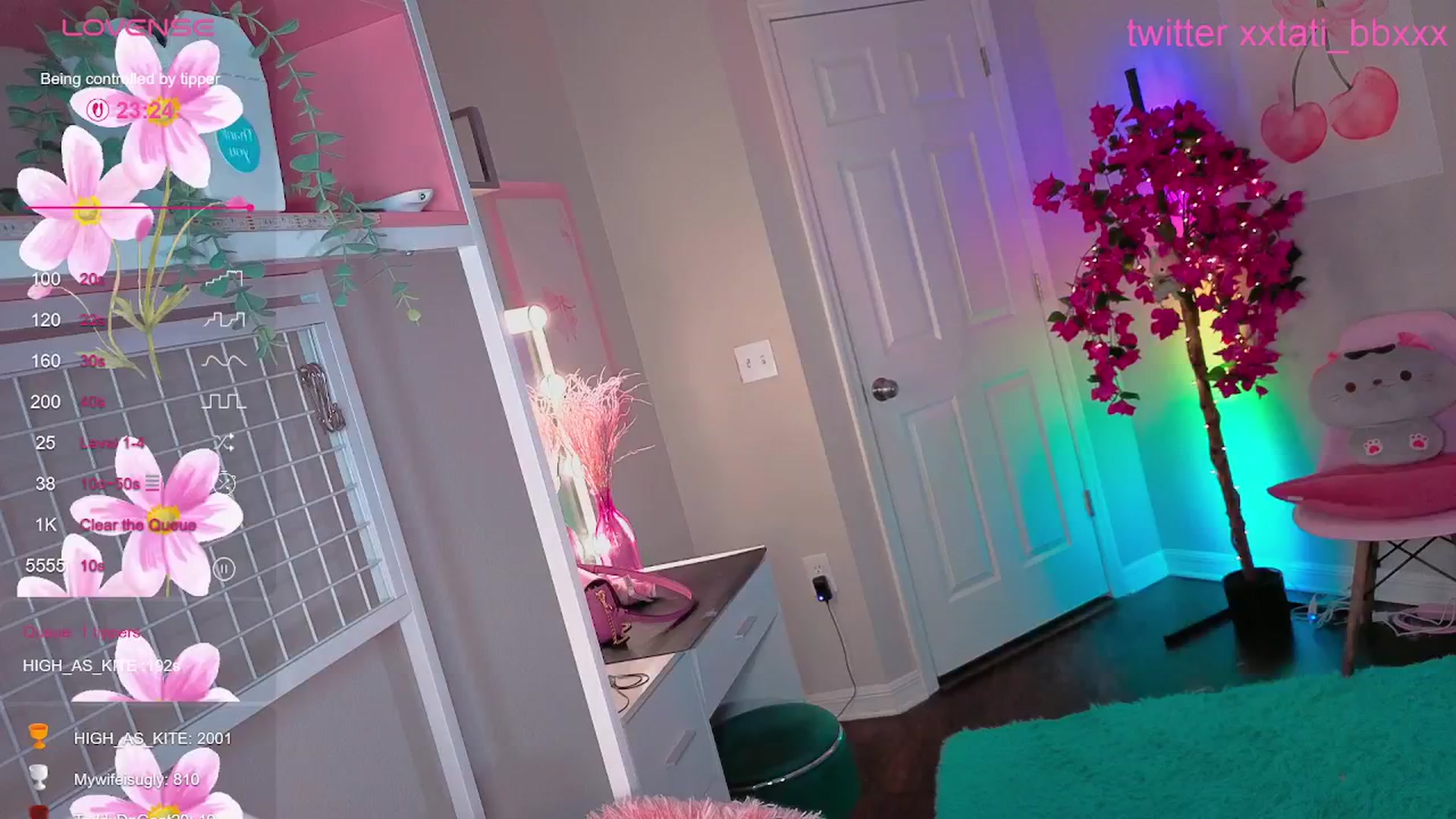 Gallery image thumbnail from Tati_Rae's myfreecams stream on, 06/13/2025, 05:33 image 19 of 20