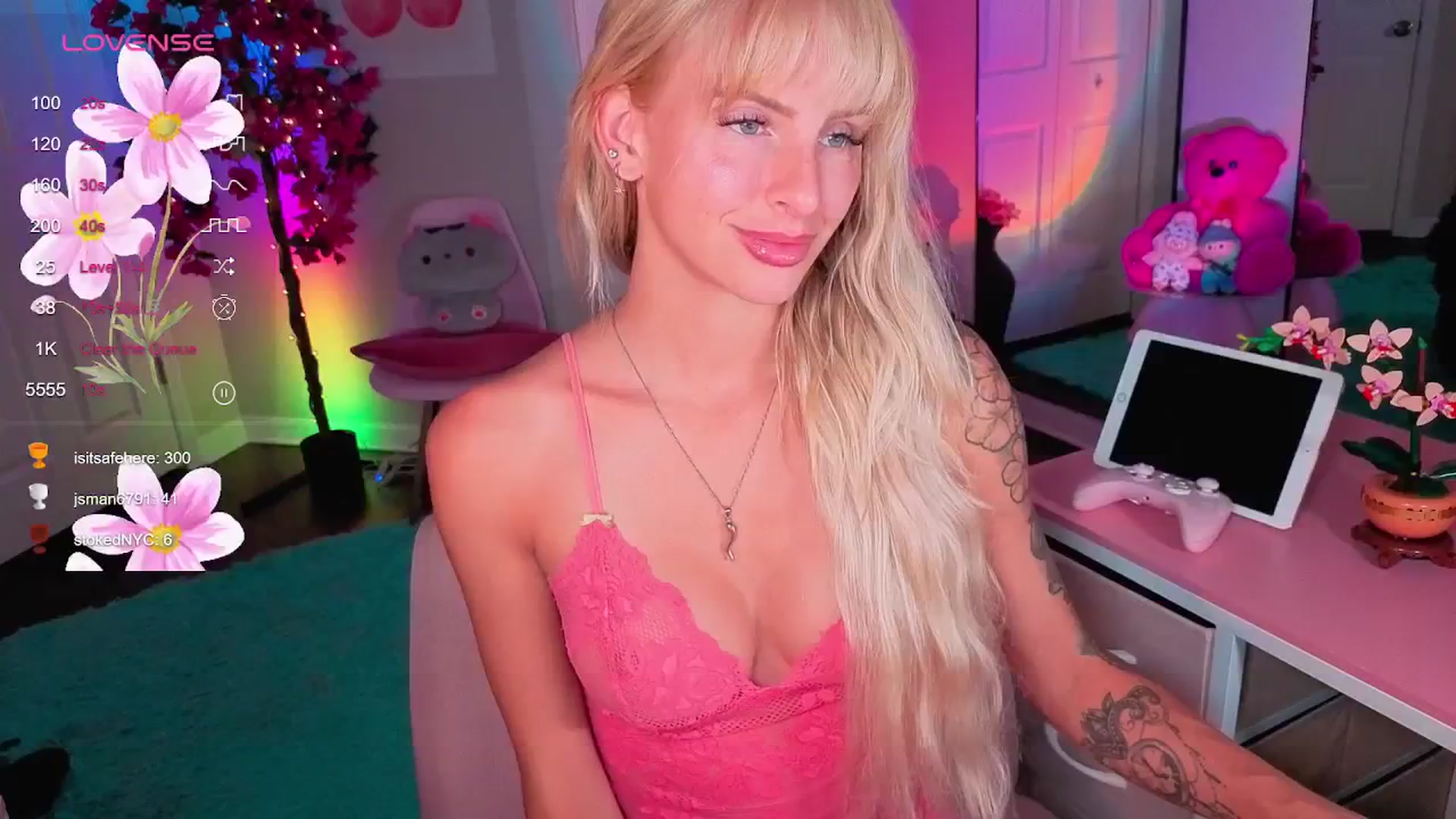Gallery image thumbnail from Tati_Rae's myfreecams stream on, 06/18/2025, 07:47 image 8 of 20