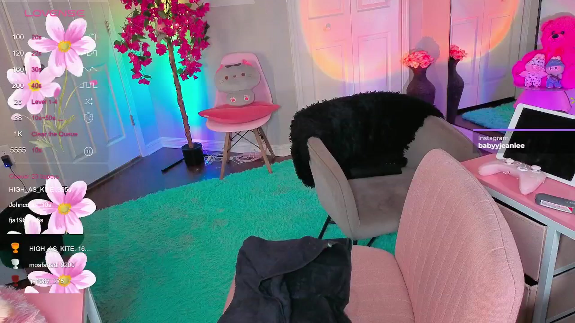 Gallery image thumbnail from Tati_Rae's myfreecams stream on, 06/25/2025, 06:01 image 14 of 20
