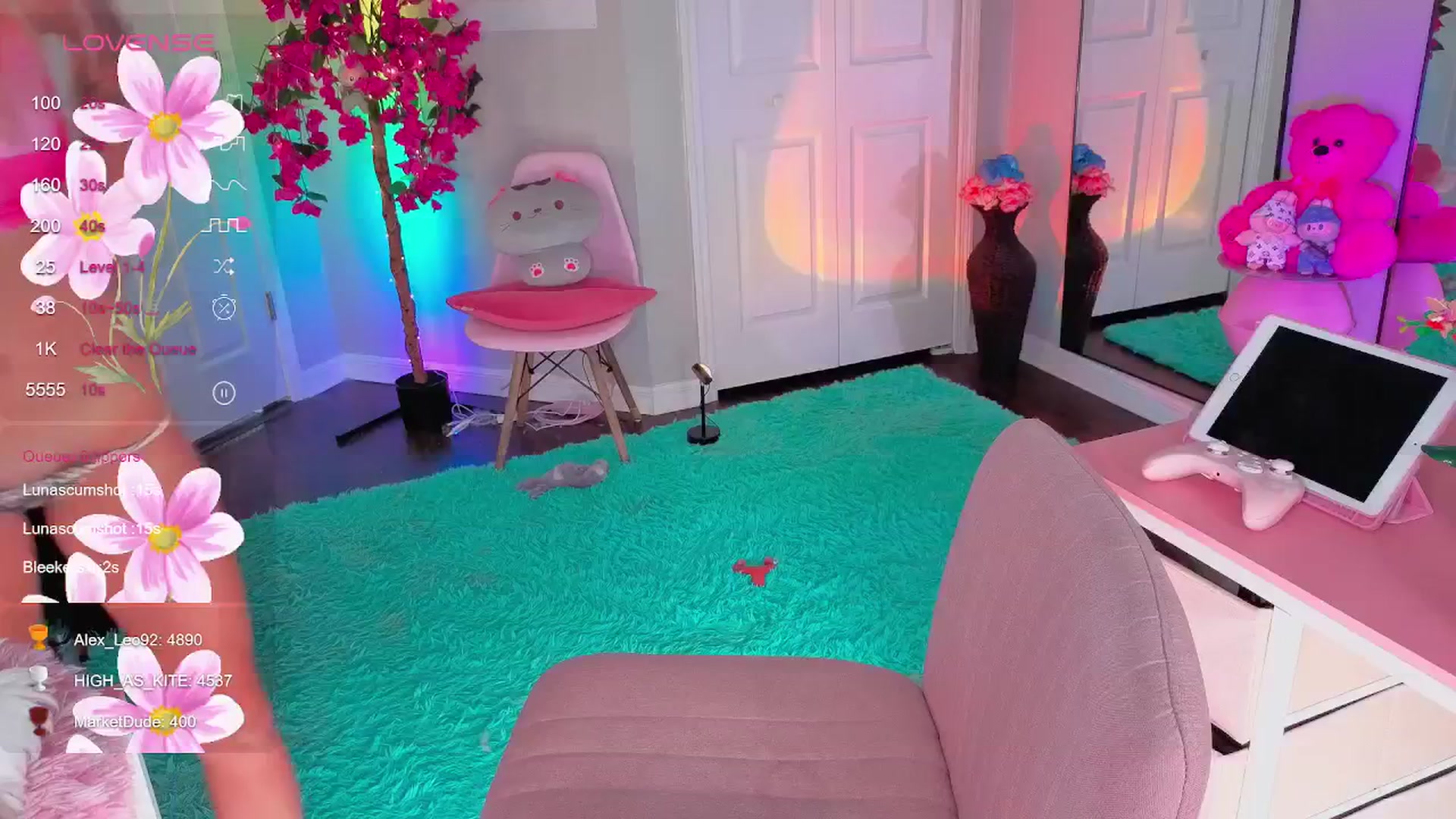 Gallery image thumbnail from Tati_Rae's myfreecams stream on, 07/28/2025, 20:41 image 12 of 20