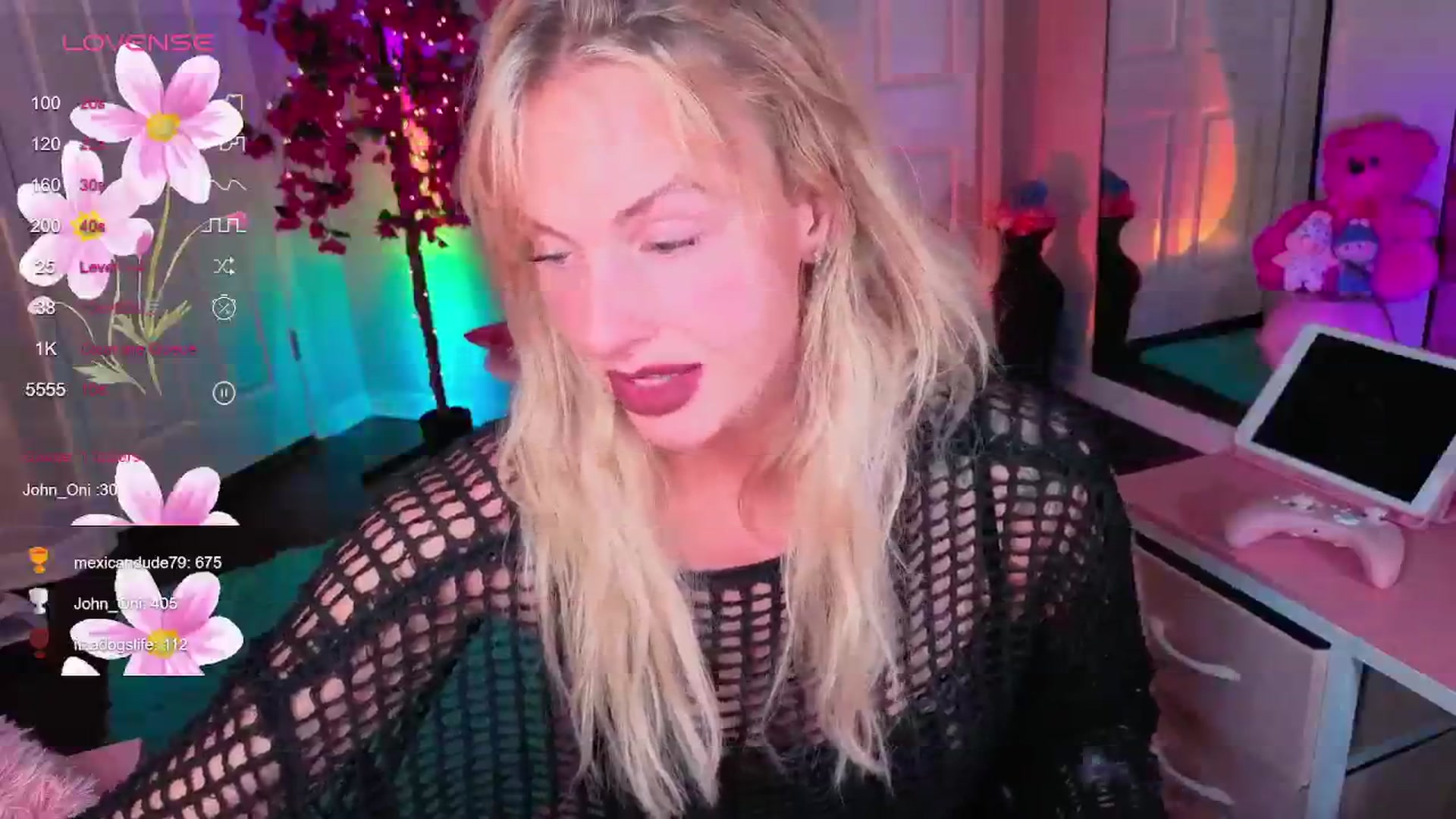 Gallery image thumbnail from Tati_Rae's myfreecams stream on, 08/03/2025, 04:58 image 10 of 20