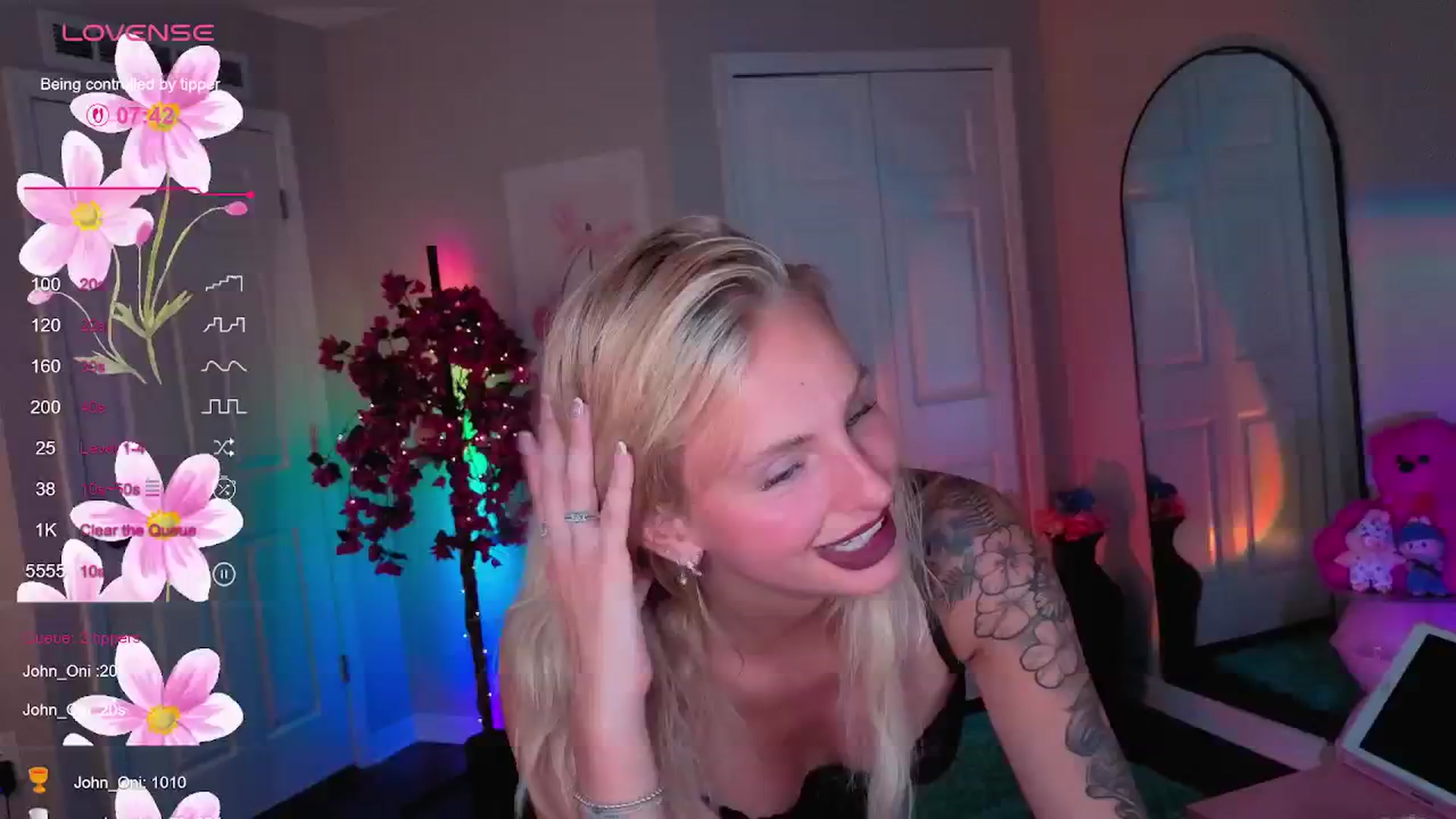 Gallery image thumbnail from Tati_Rae's myfreecams stream on, 08/03/2025, 06:07 image 10 of 20