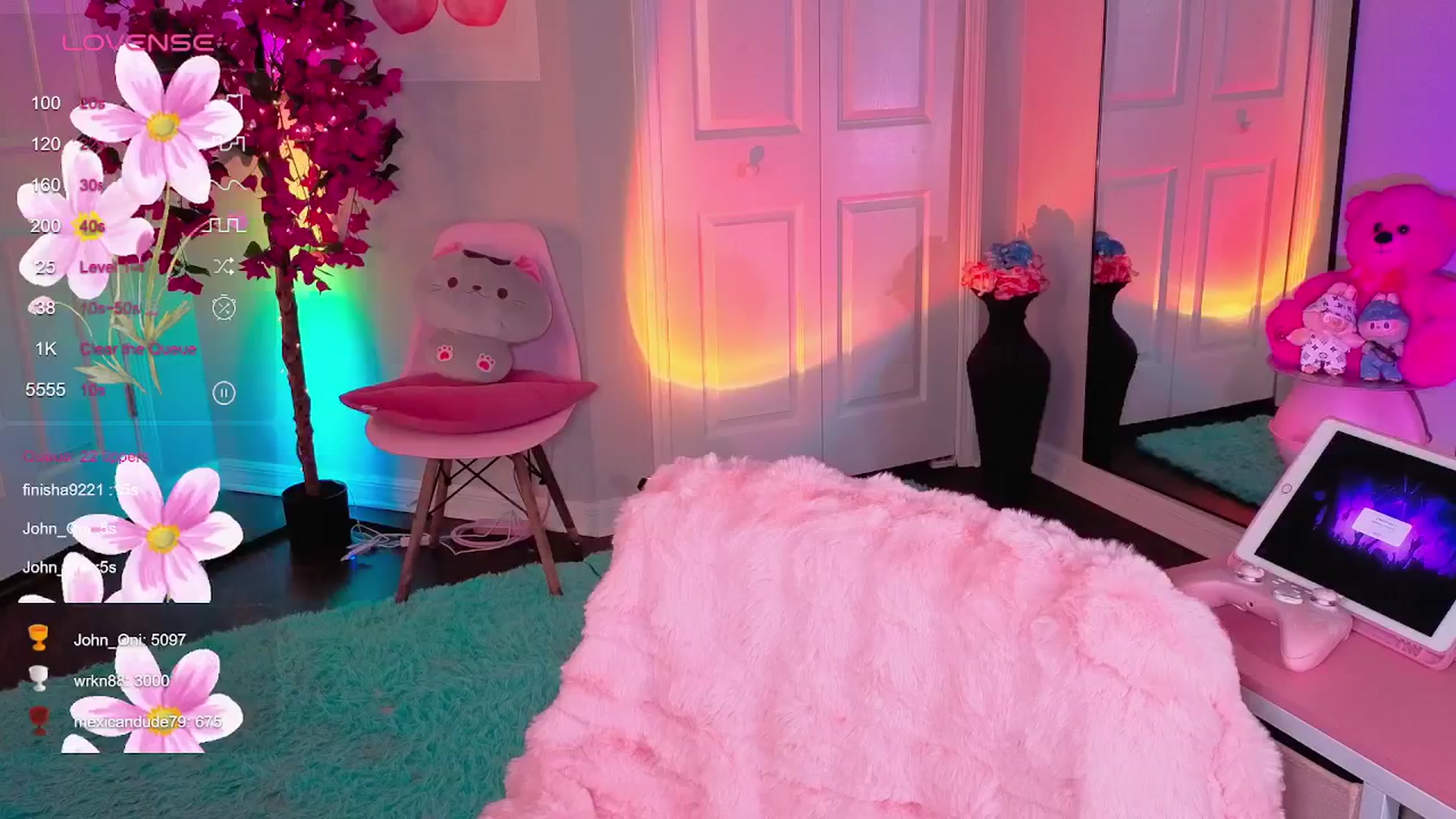 Gallery image thumbnail from Tati_Rae's myfreecams stream on, 08/06/2025, 03:26 image 17 of 20