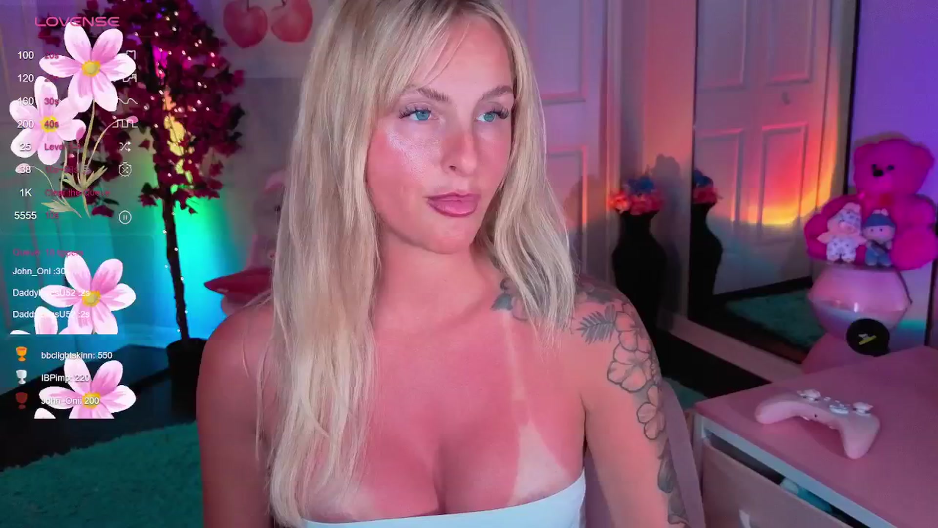 Gallery image thumbnail from Tati_Rae's myfreecams stream on, 08/07/2025, 03:17 image 19 of 20