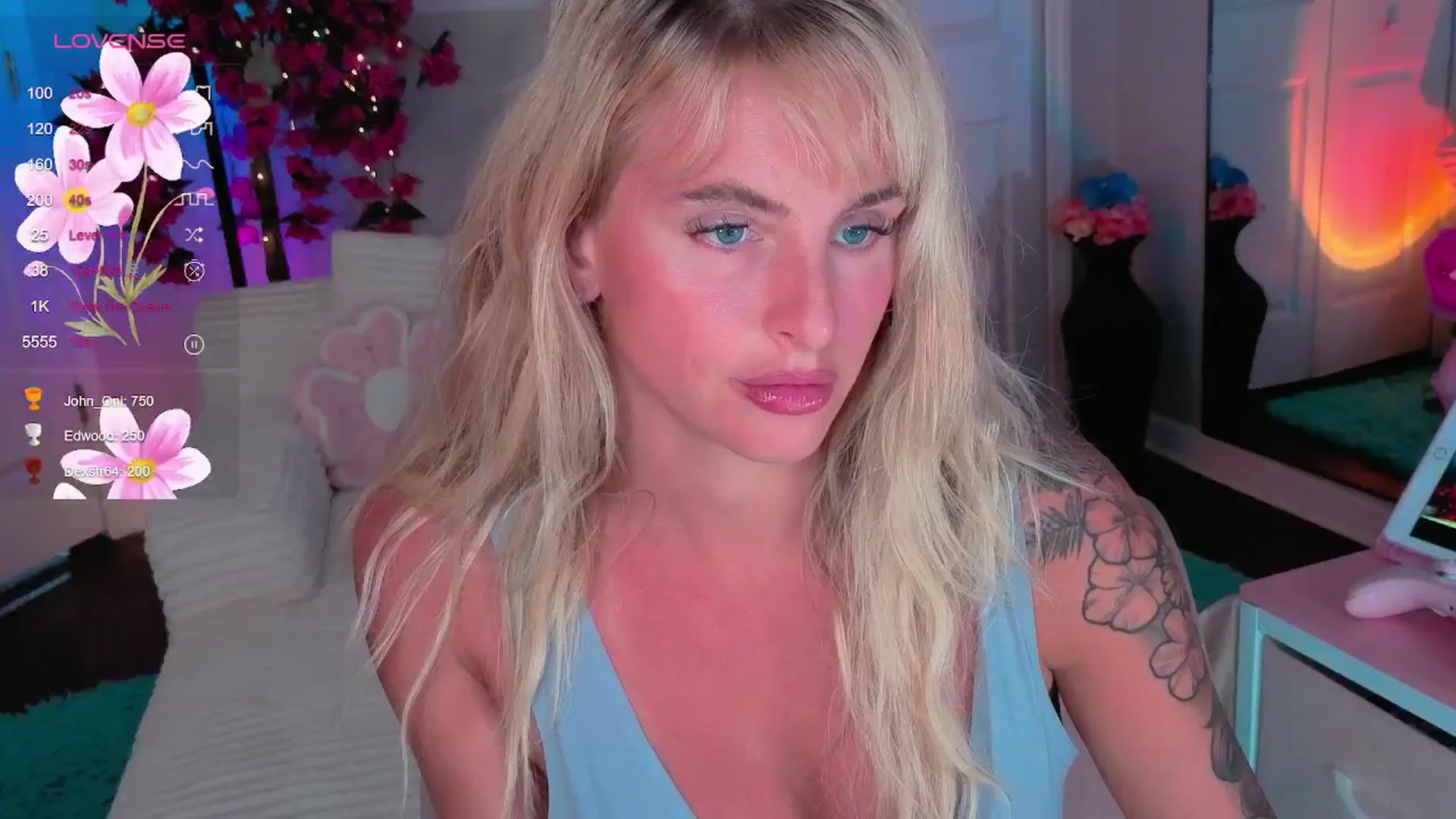 Gallery image thumbnail from Tati_Rae's myfreecams stream on, 08/14/2025, 20:35 image 17 of 20