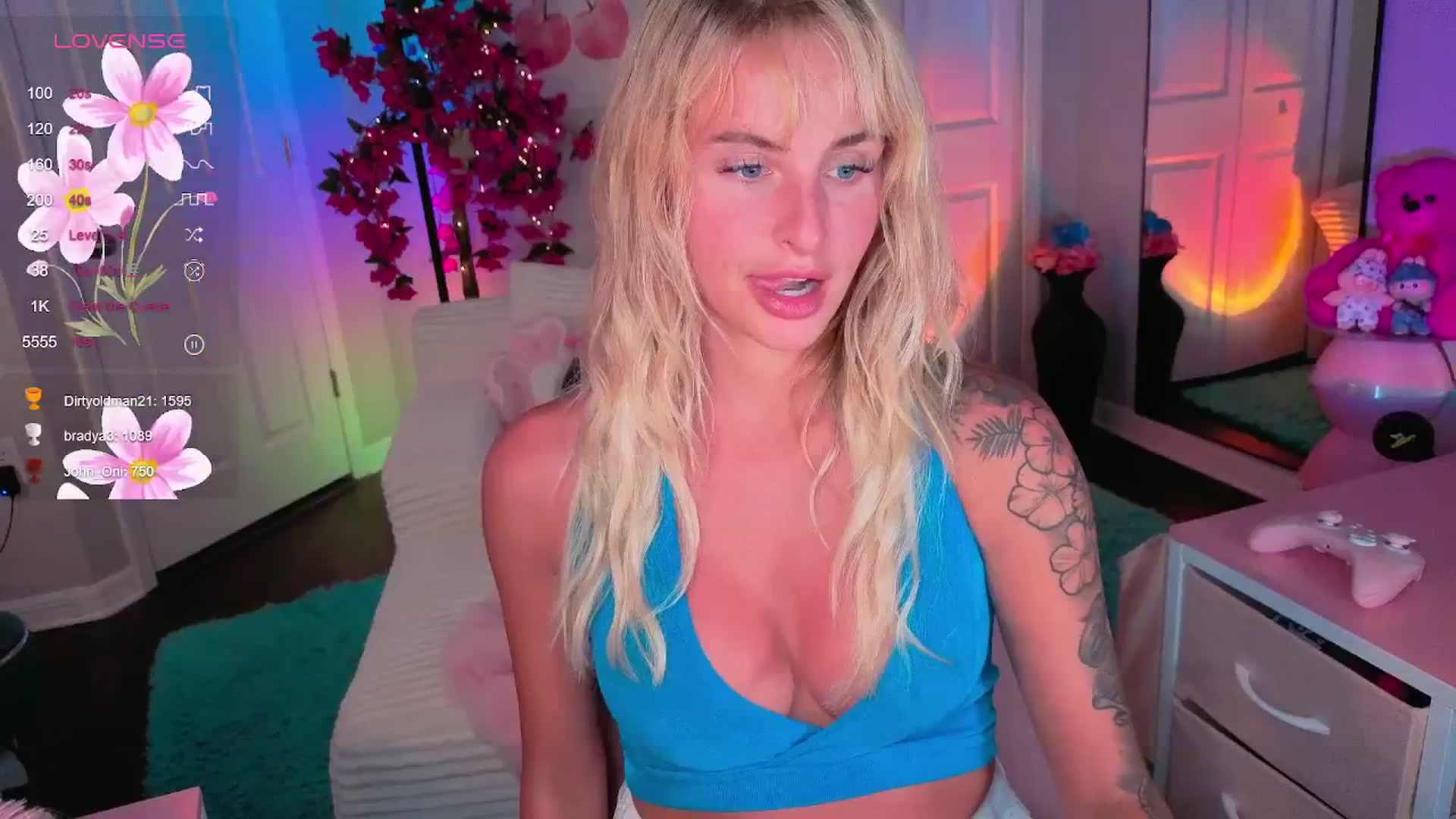 Gallery image thumbnail from Tati_Rae's myfreecams stream on, 08/15/2025, 06:28 image 3 of 20