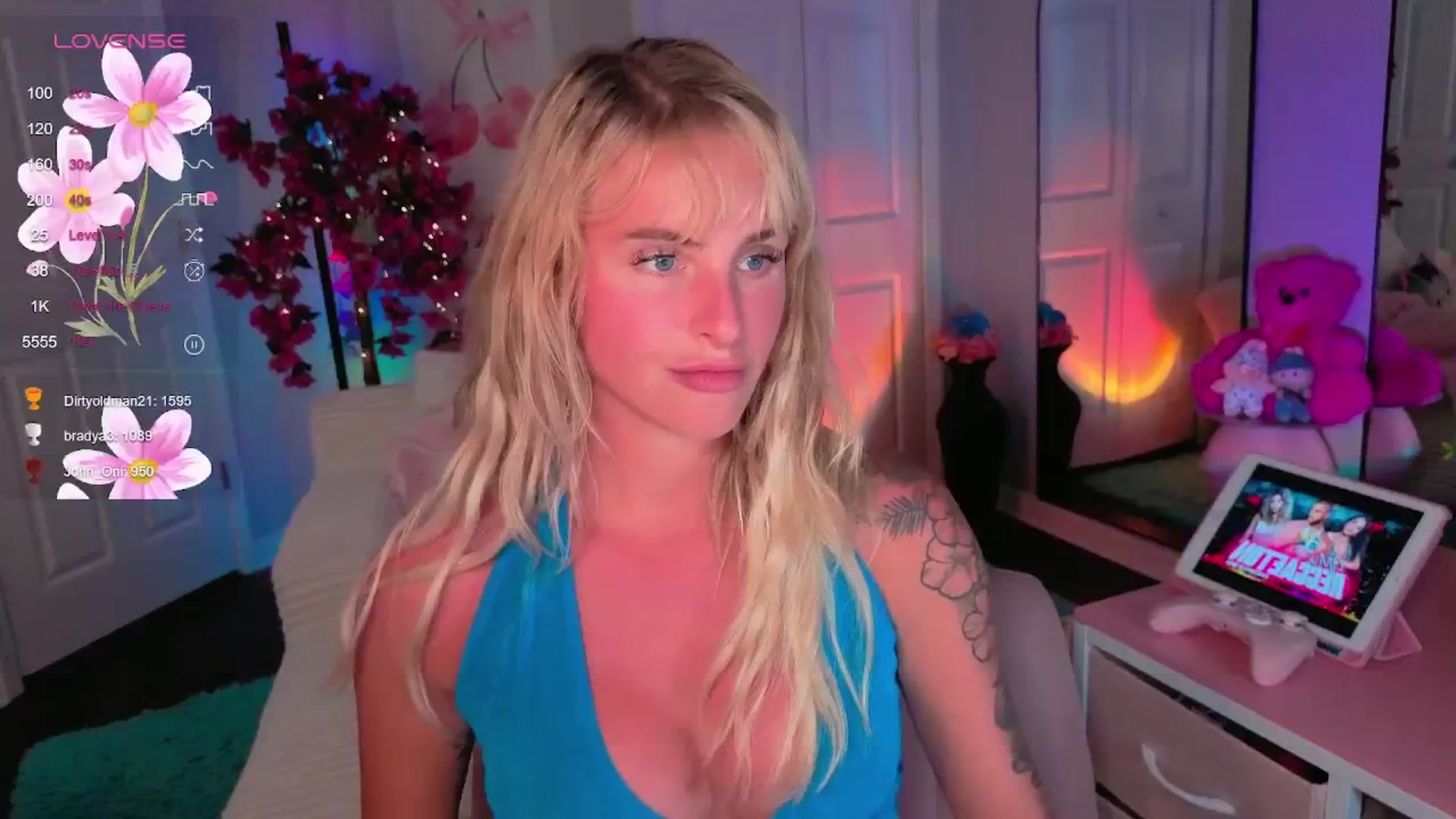 Gallery image thumbnail from Tati_Rae's myfreecams stream on, 08/15/2025, 07:52 image 1 of 20