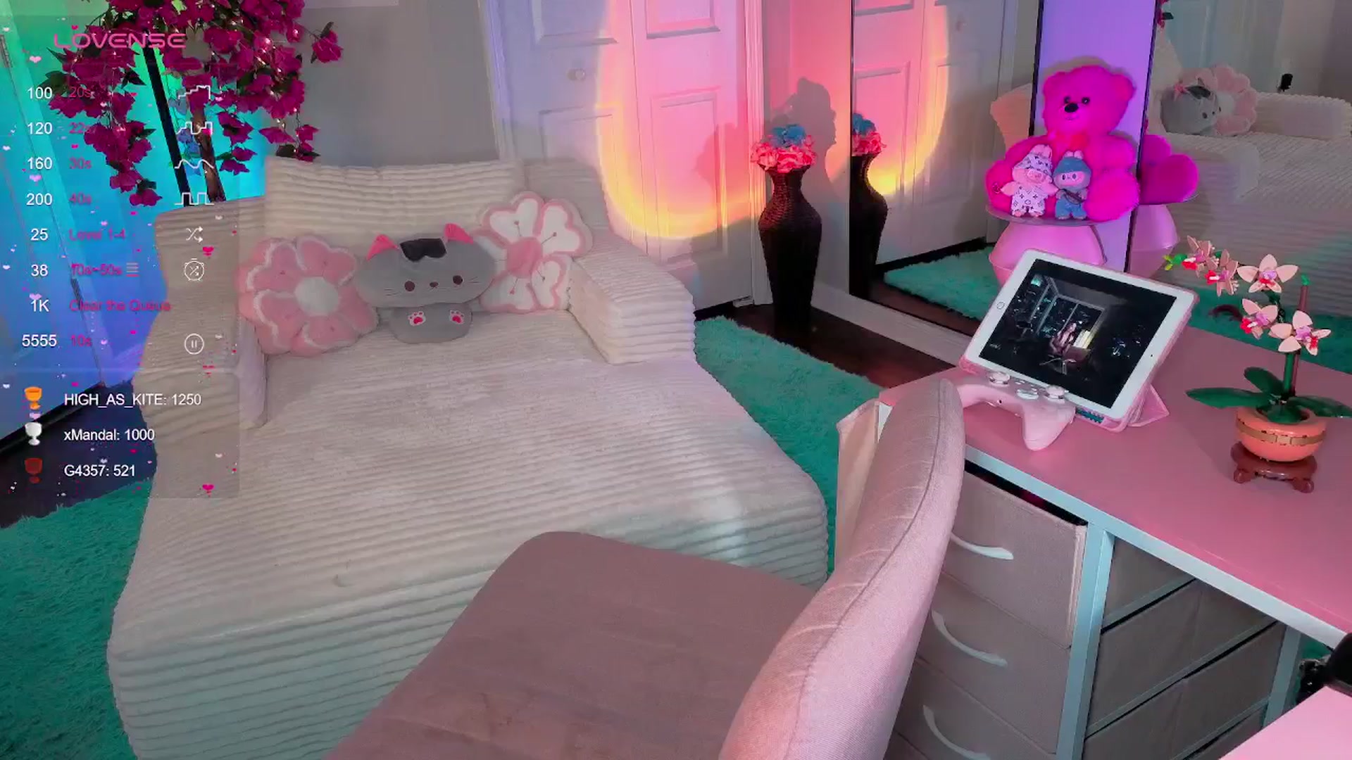 Gallery image thumbnail from Tati_Rae's myfreecams stream on, 08/22/2025, 09:41 image 15 of 20