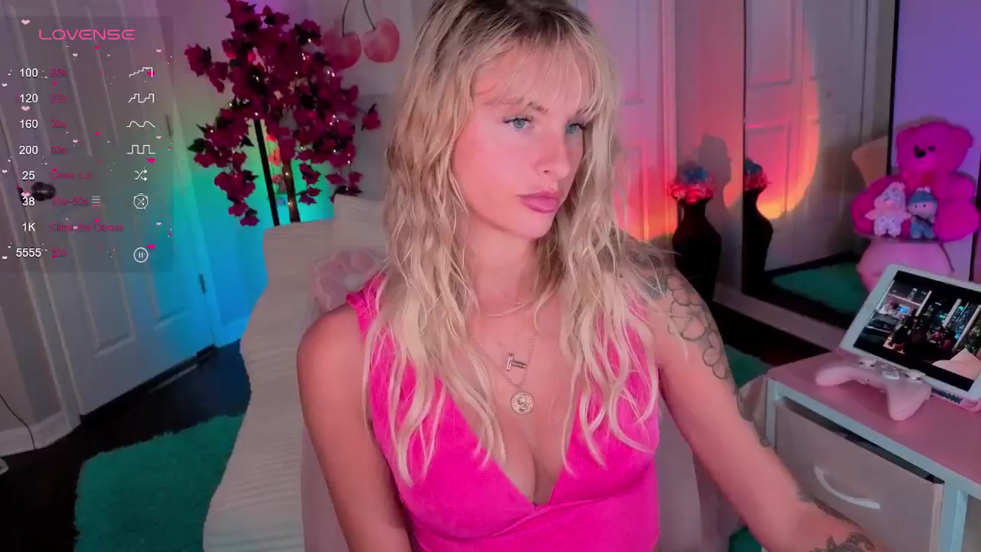 Gallery image thumbnail from Tati_Rae's myfreecams stream on, 08/23/2025, 21:04 image 13 of 20
