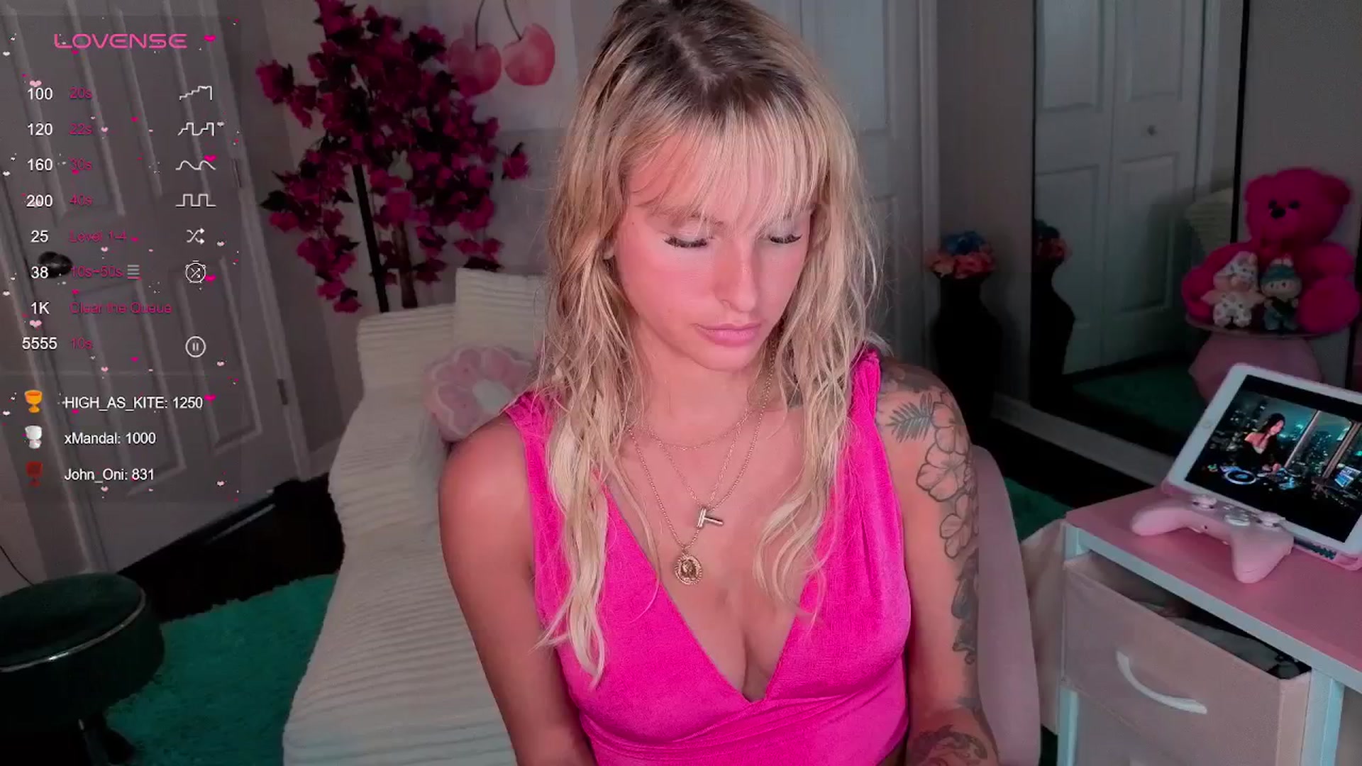 Gallery image thumbnail from Tati_Rae's myfreecams stream on, 08/23/2025, 21:04 image 1 of 20