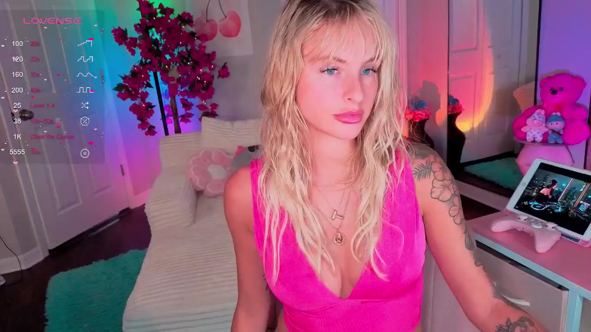Gallery image thumbnail from Tati_Rae's myfreecams stream on, 08/23/2025, 21:04 image 10 of 20