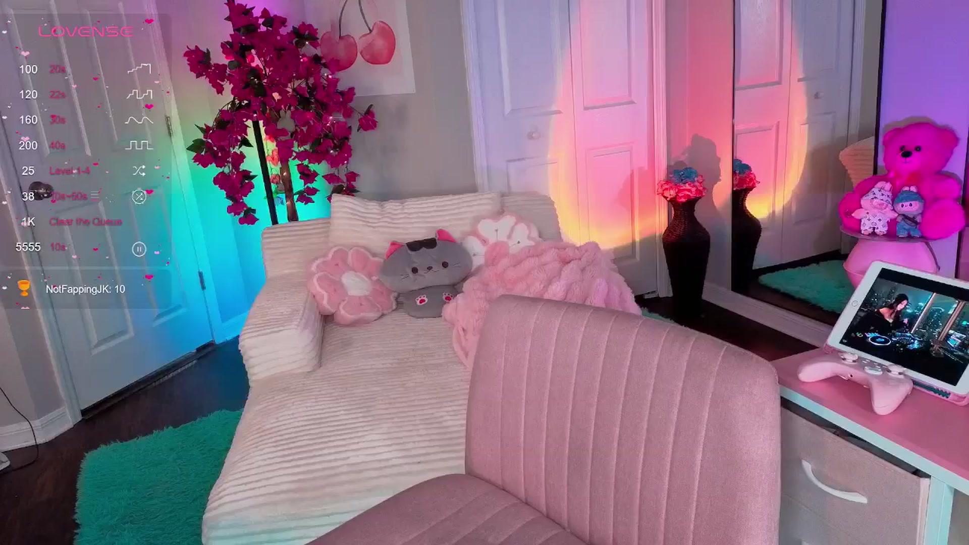 Gallery image thumbnail from Tati_Rae's myfreecams stream on, 08/23/2025, 21:29 image 4 of 20